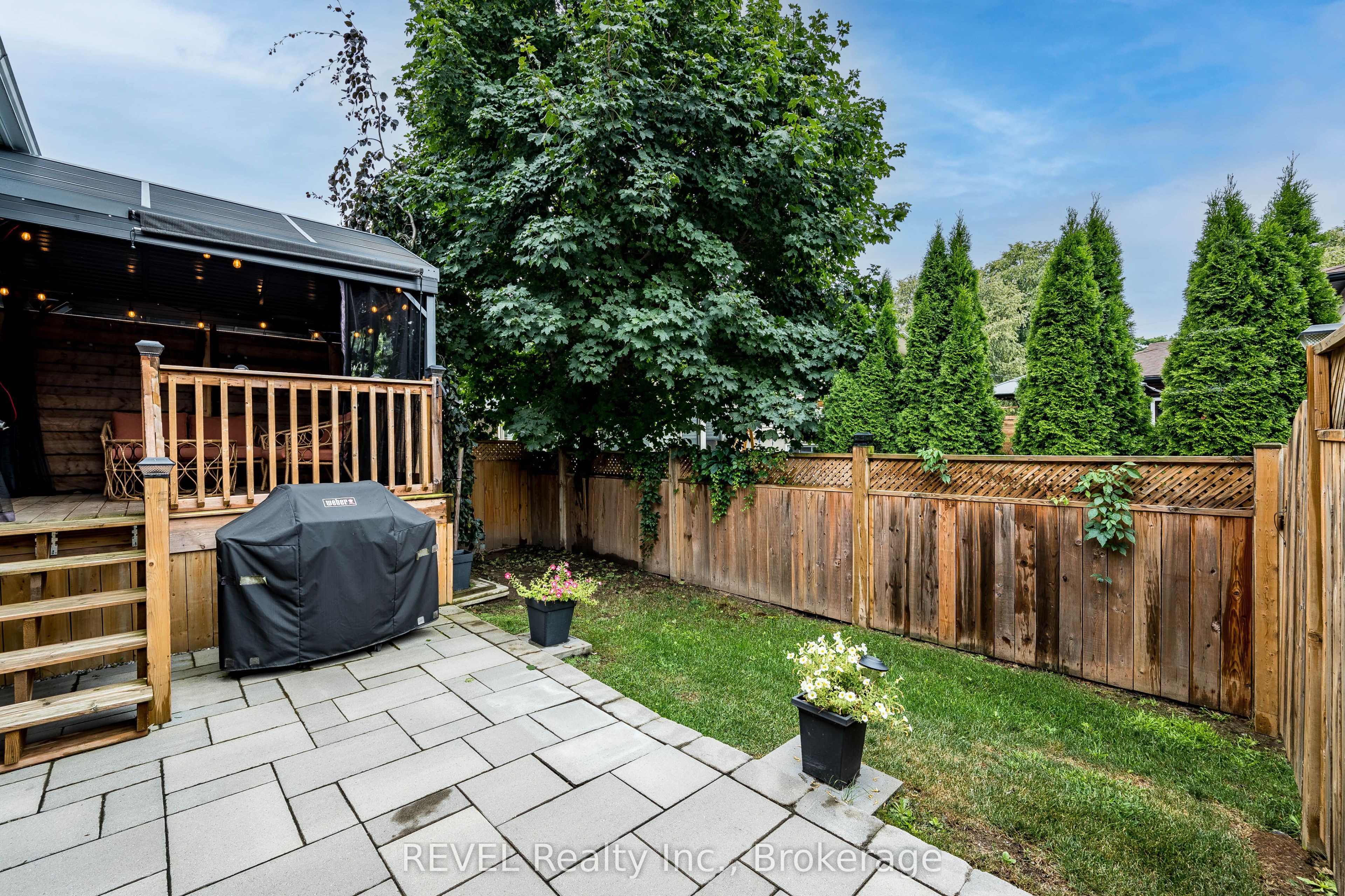 18 Princeton Common Street Property Photo 42