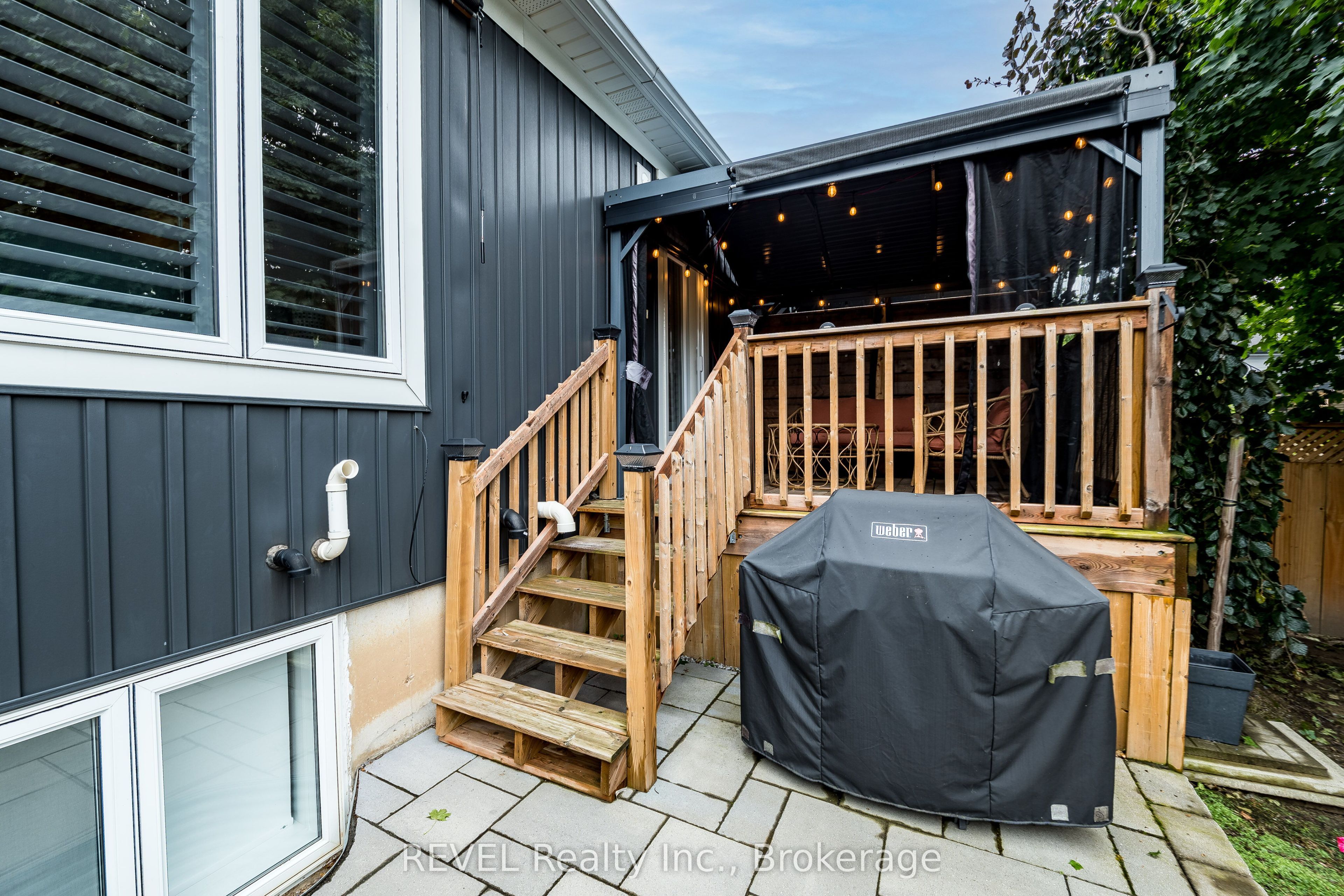 18 Princeton Common Street Property Photo 43