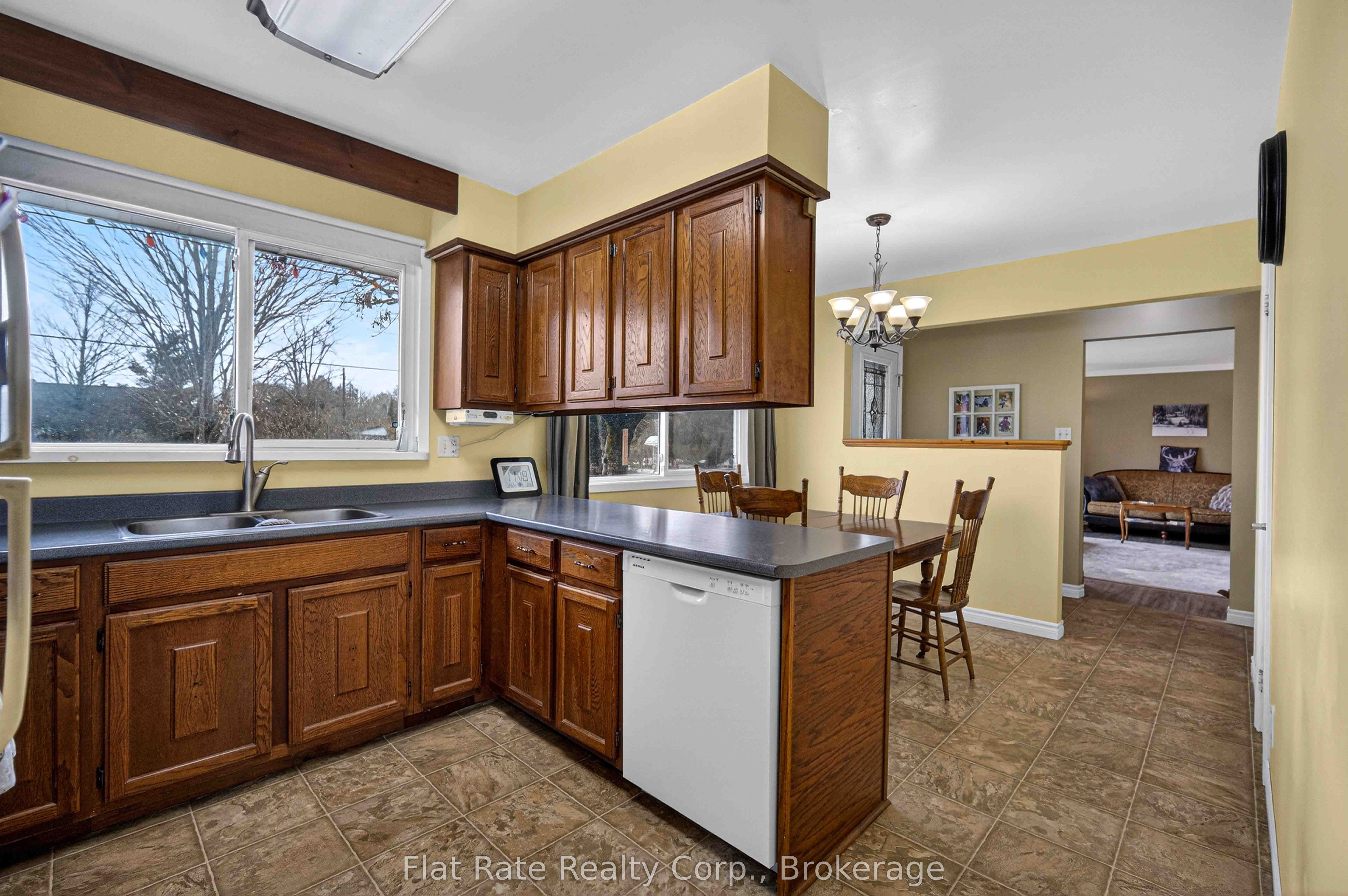 2086 Mccrackens Landing Road Property Photo 11