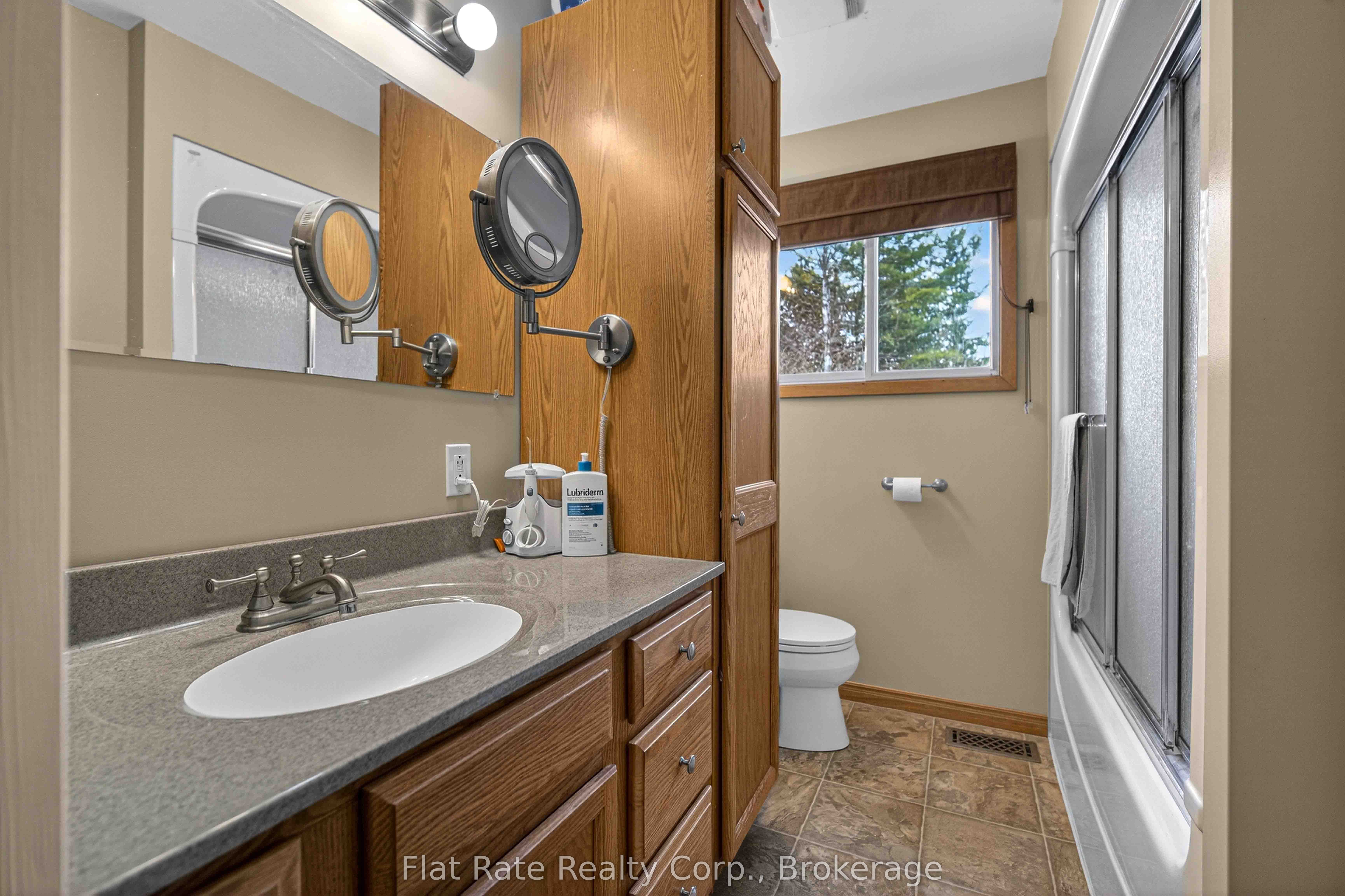 2086 Mccrackens Landing Road Property Photo 14