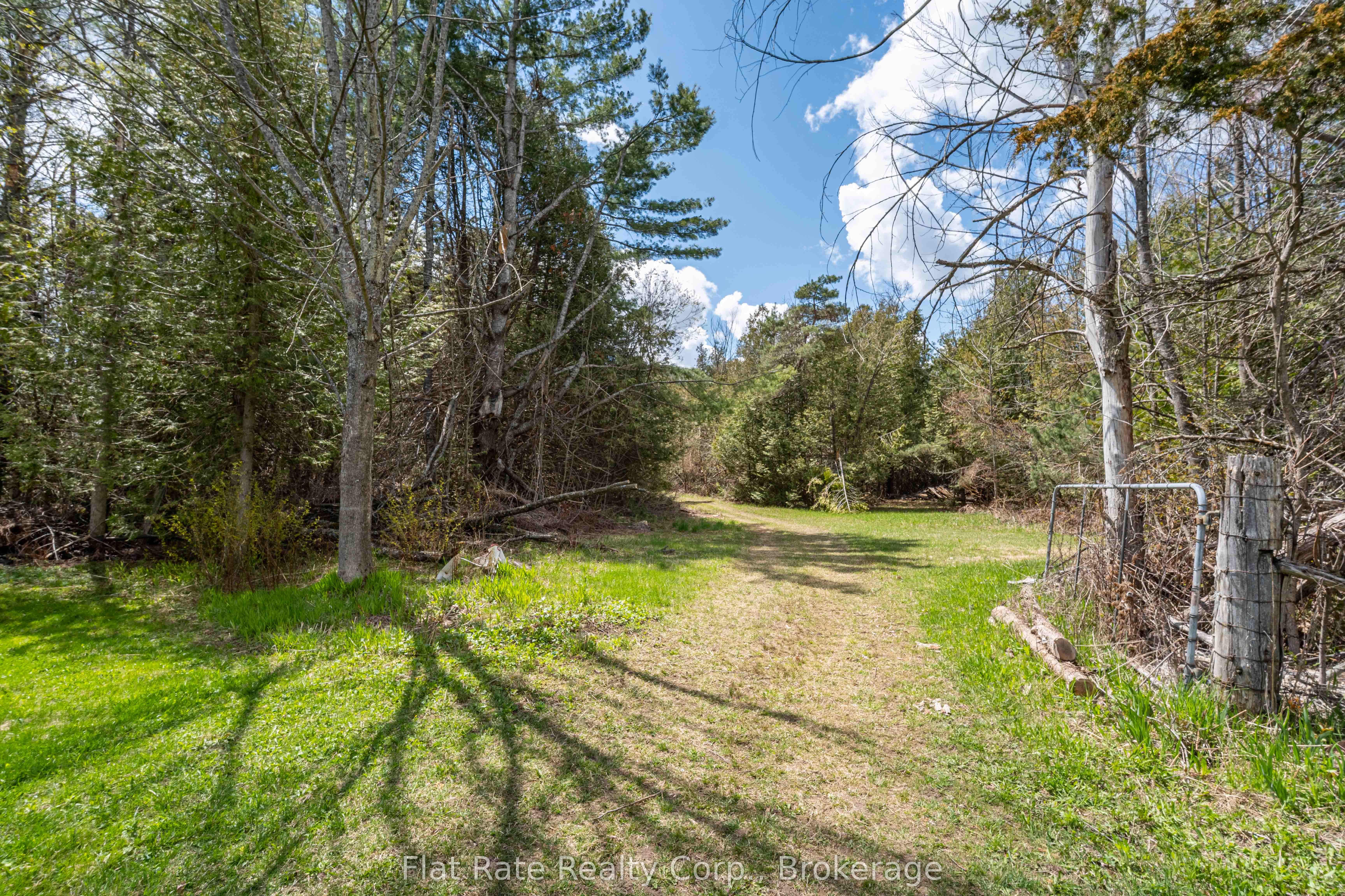 2086 Mccrackens Landing Road Property Photo 23