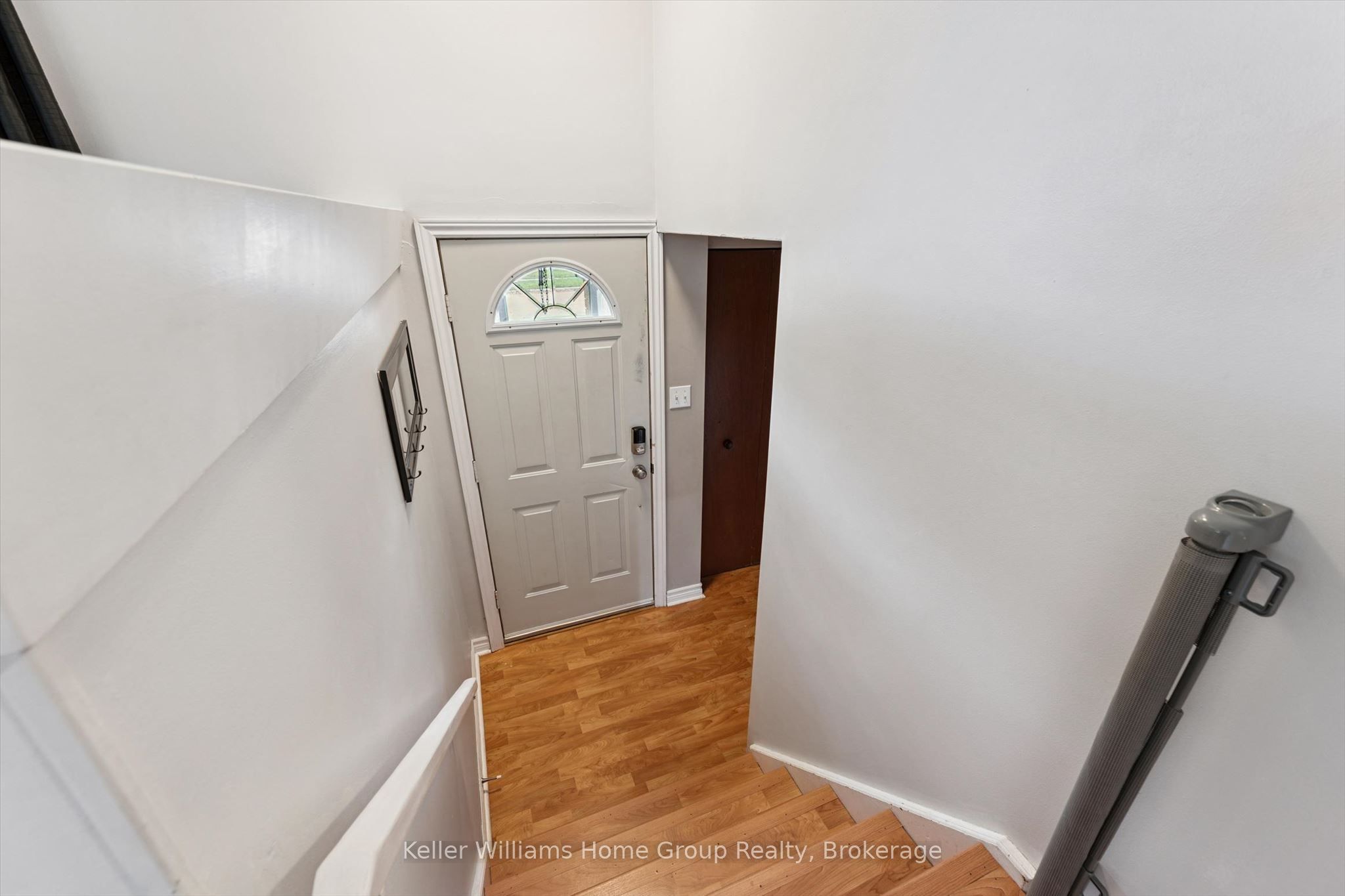 51 Lonsdale Drive Property Photo 7
