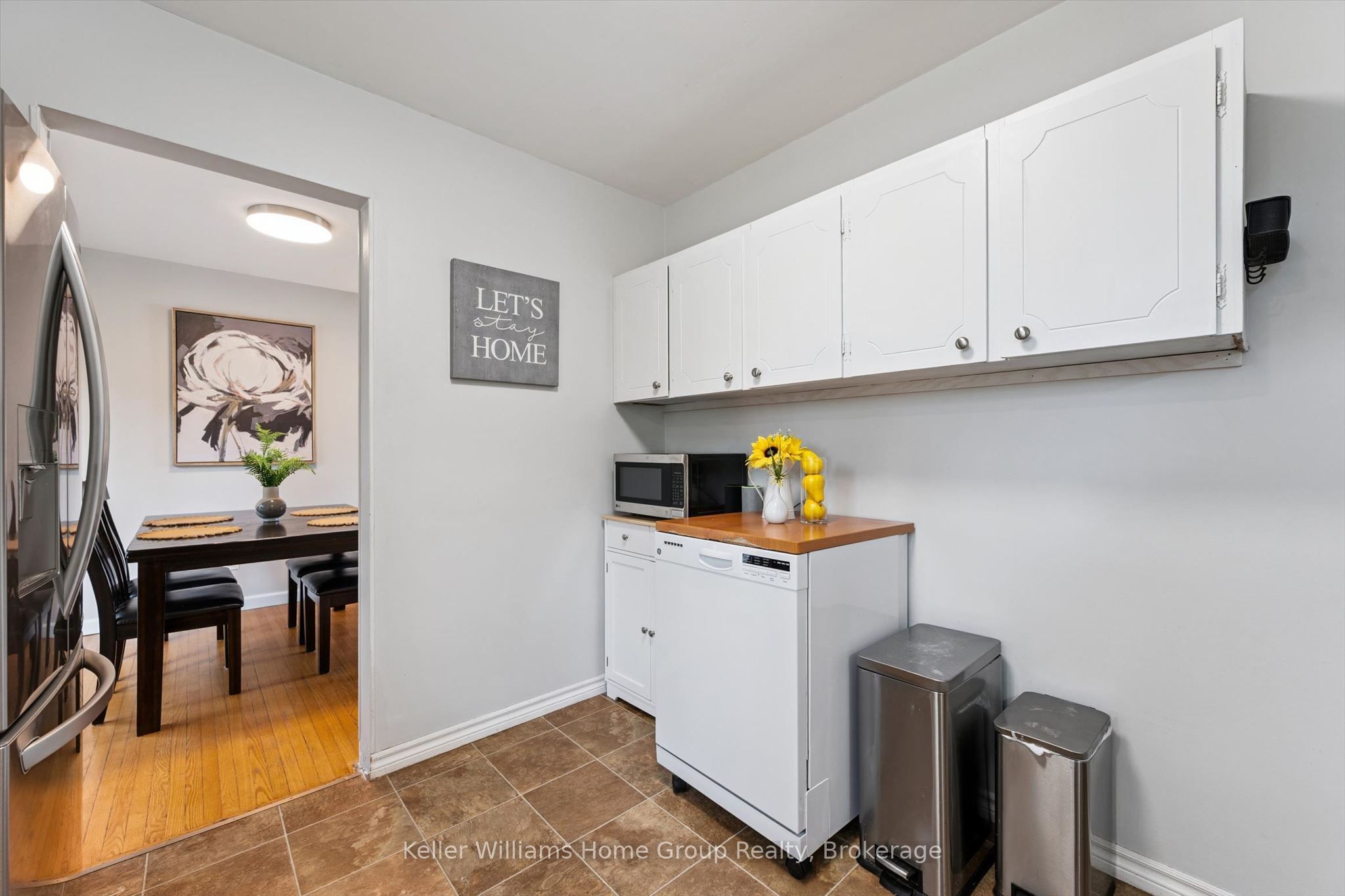 51 Lonsdale Drive Property Photo 15