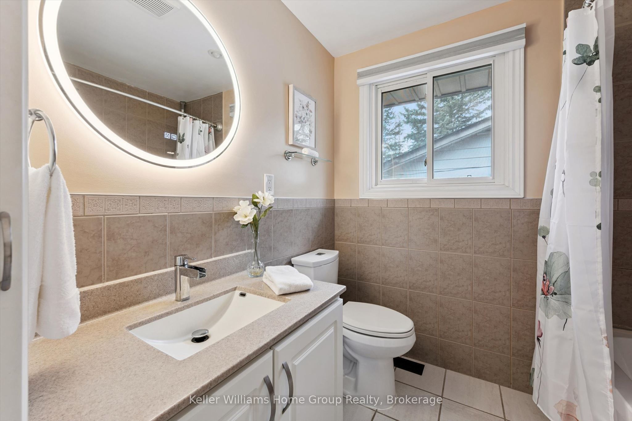 51 Lonsdale Drive Property Photo 25