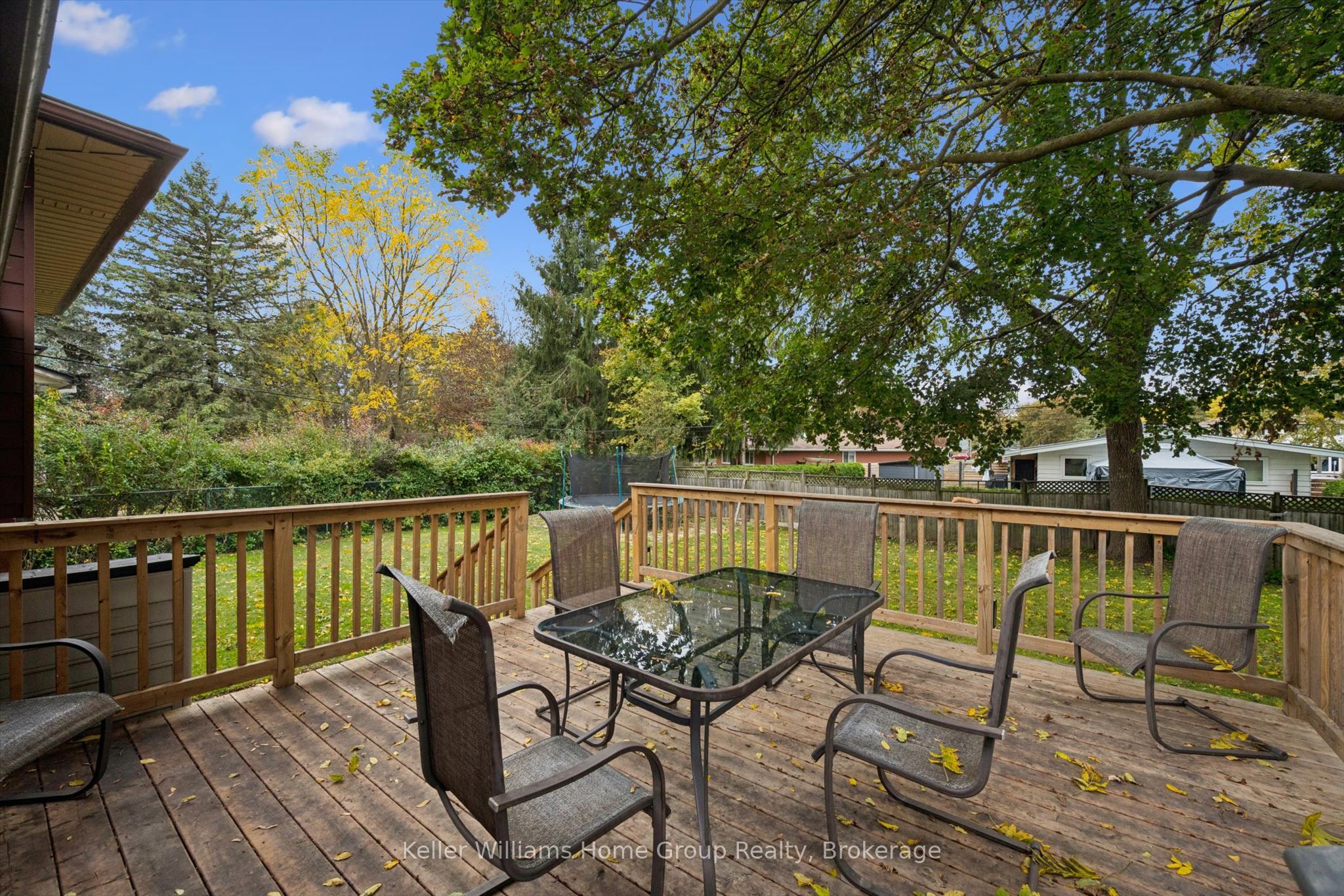 51 Lonsdale Drive Property Photo 32