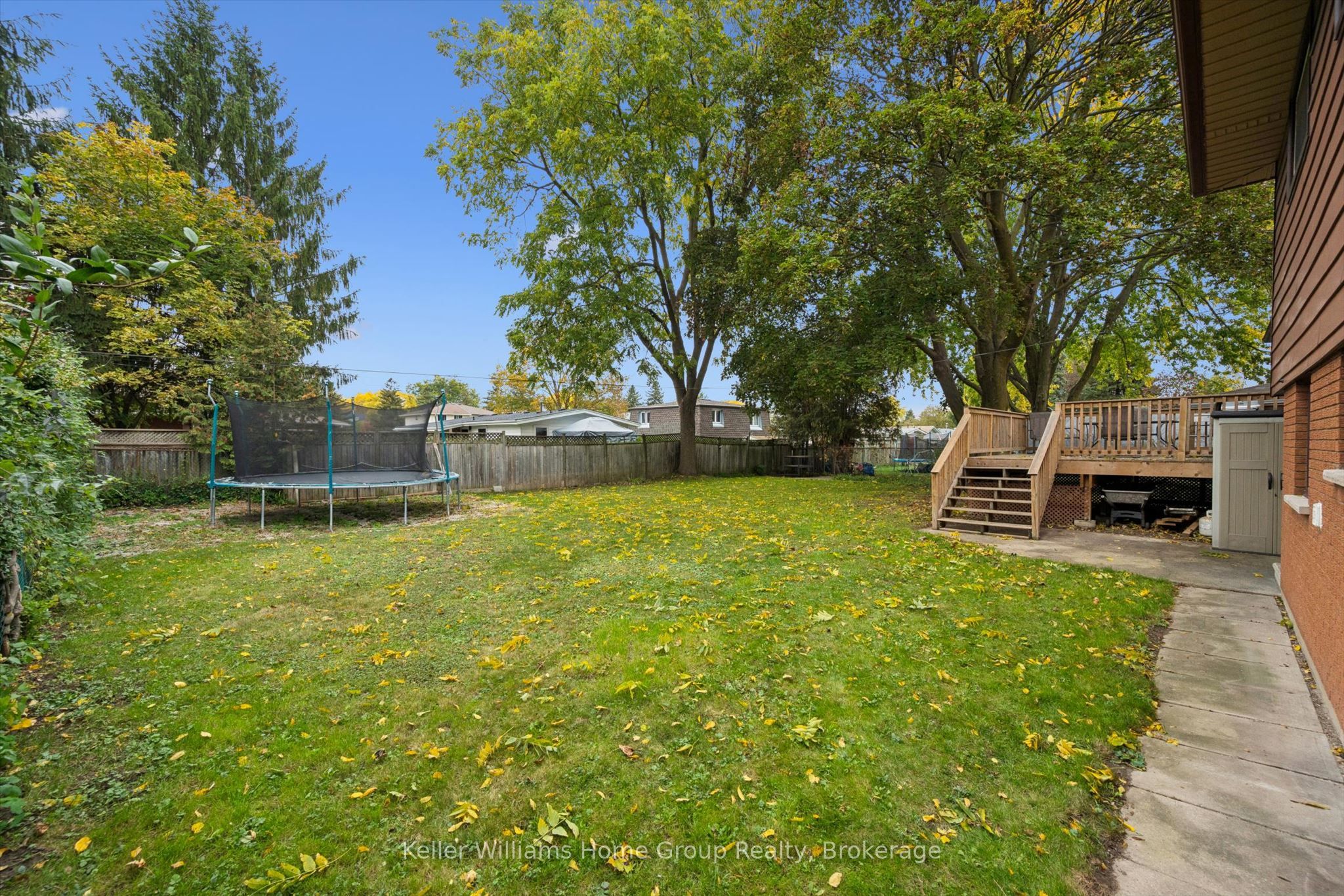 51 Lonsdale Drive Property Photo 34