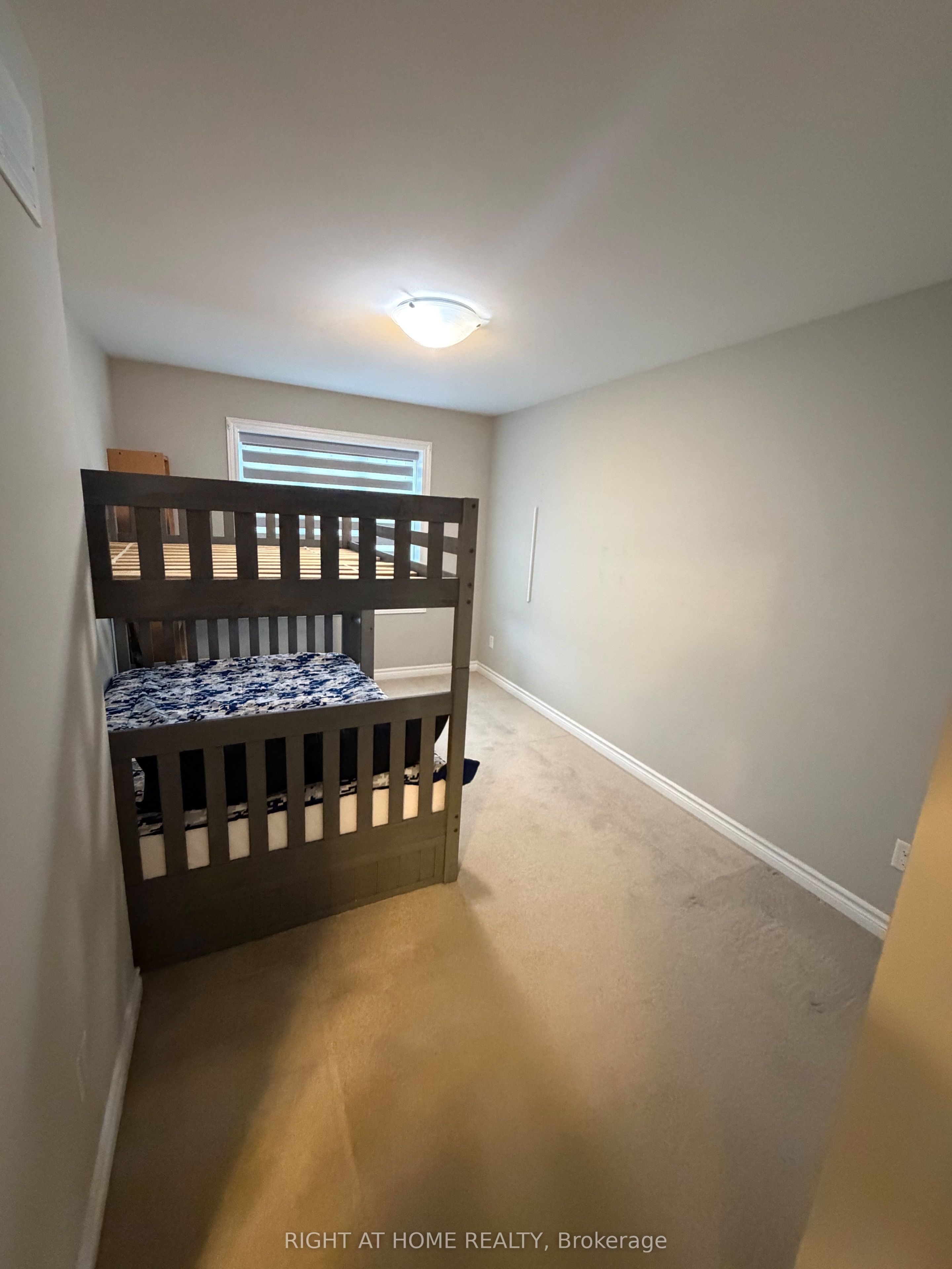 1071 Cobble Hill Drive Property Photo 12