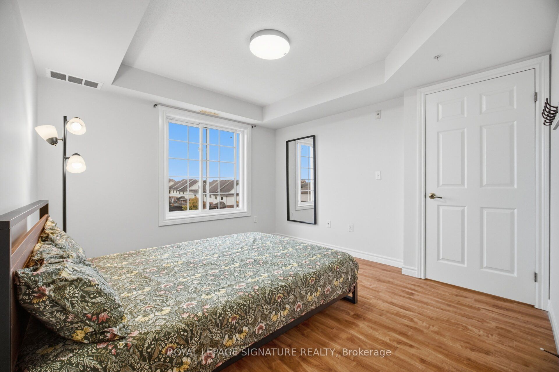 415 Grange Road 411 Property Photo 28