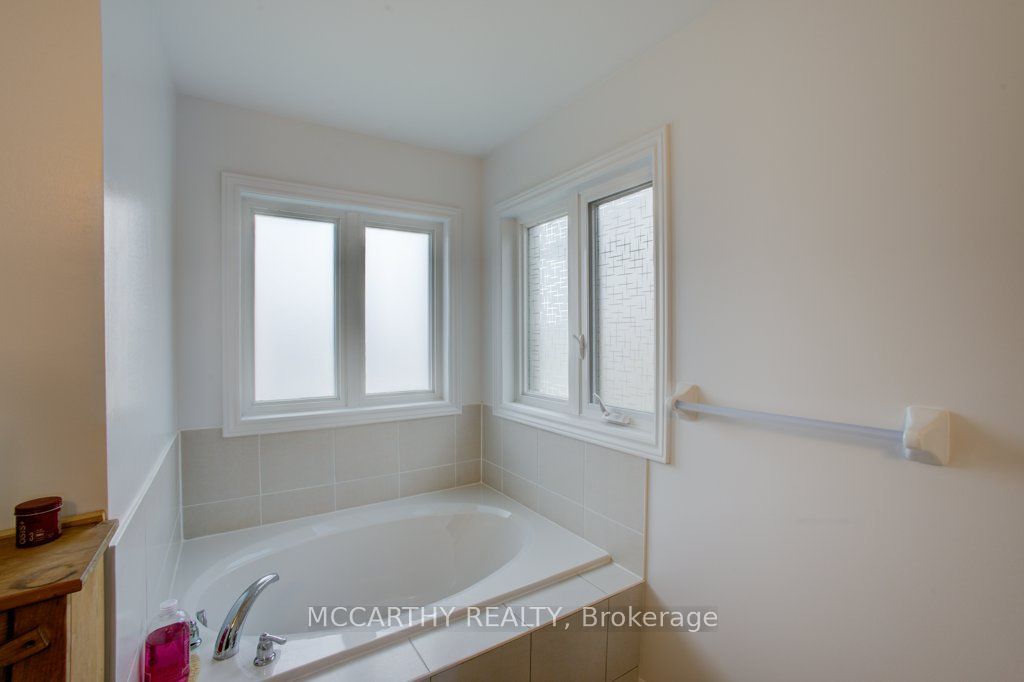 13 Aitchison Avenue Property Photo 20