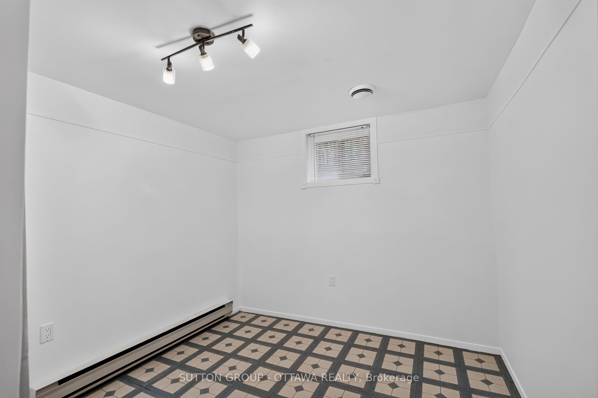 3019 Lemay Circle Property Photo 19