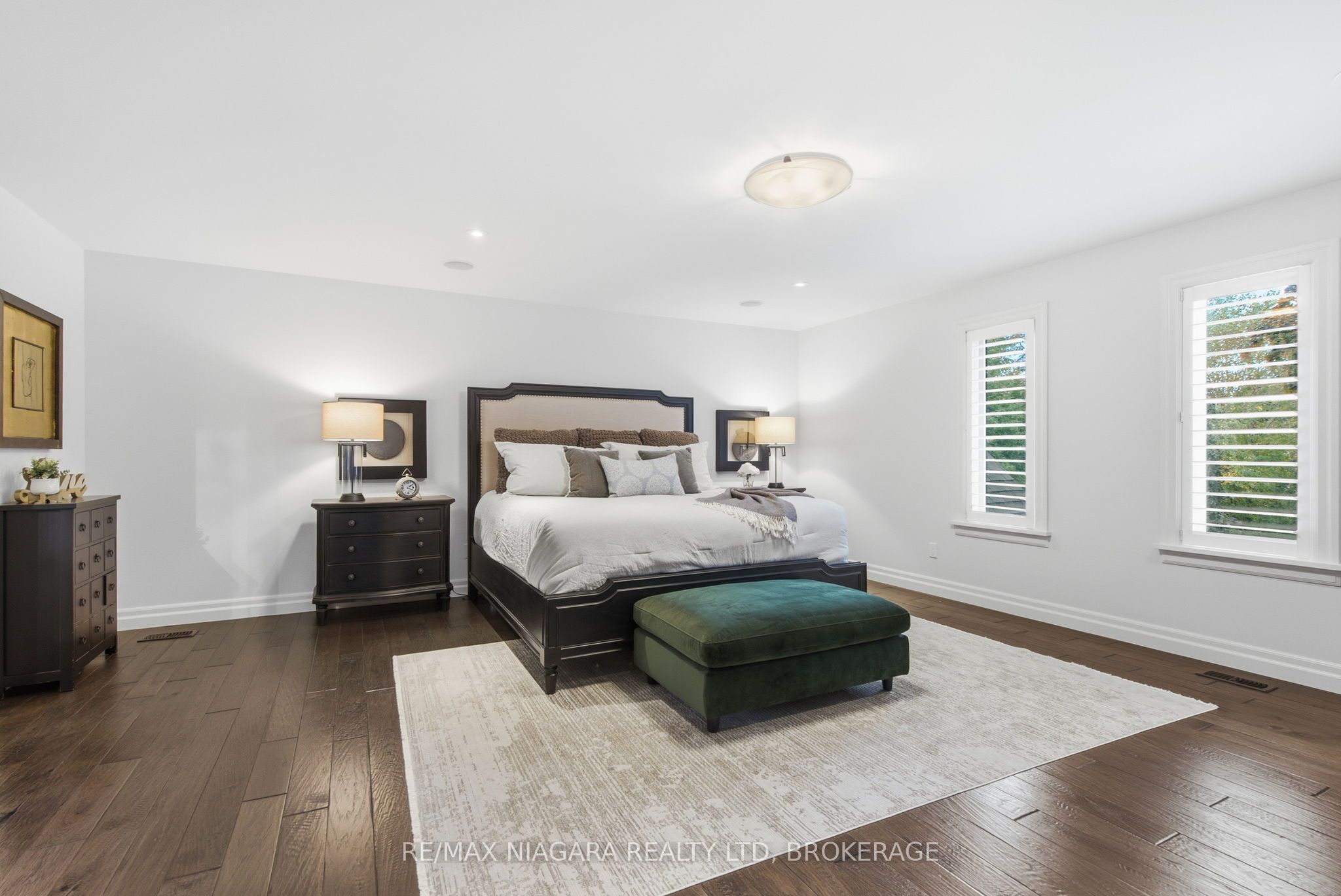 13 Royal Henley Boulevard Property Photo 18
