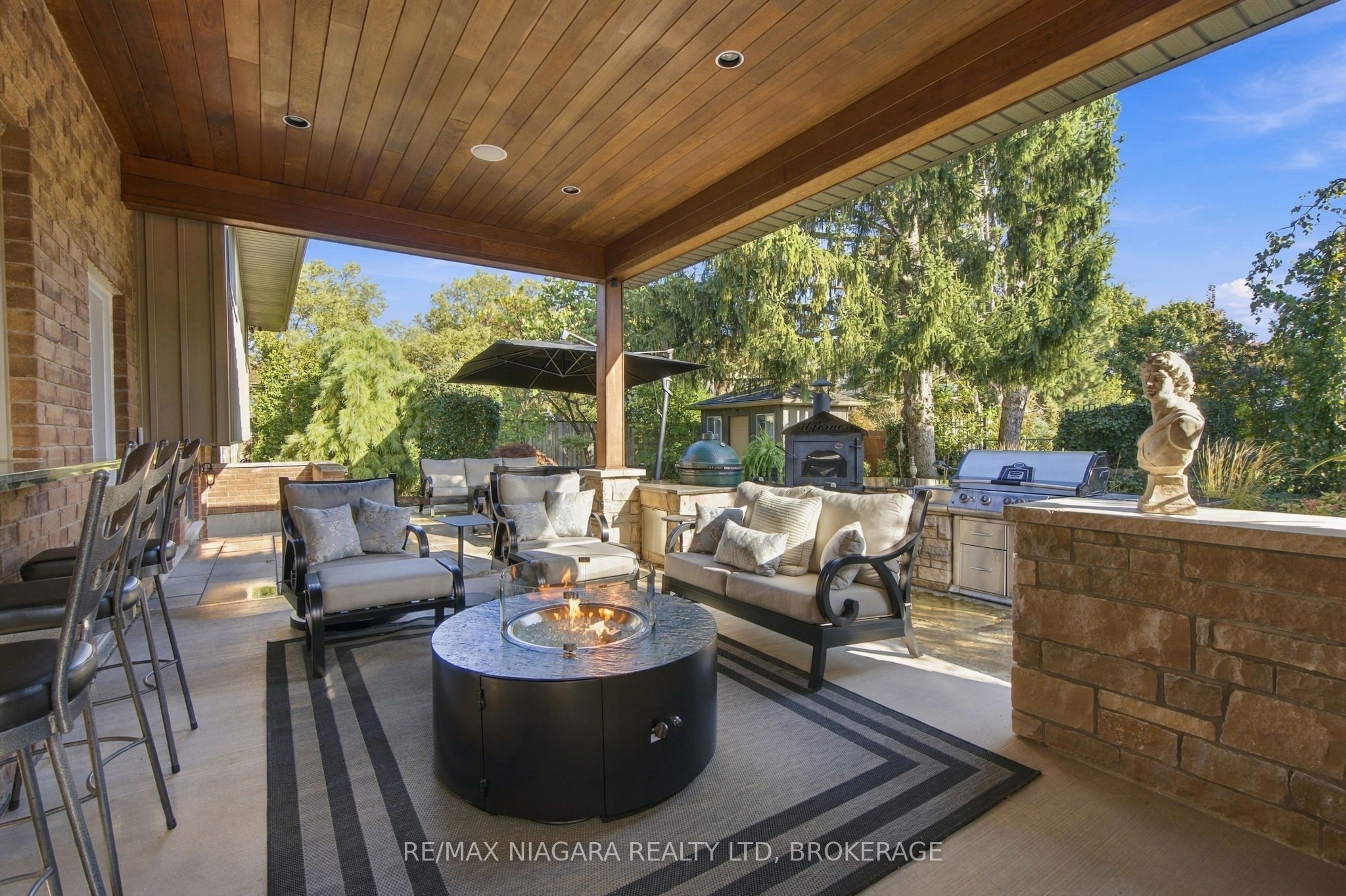 13 Royal Henley Boulevard Property Photo 34