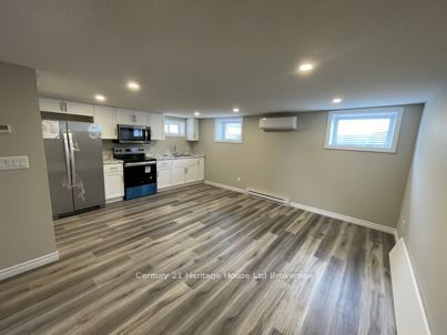 8-10 Bay Street Property Photo 3
