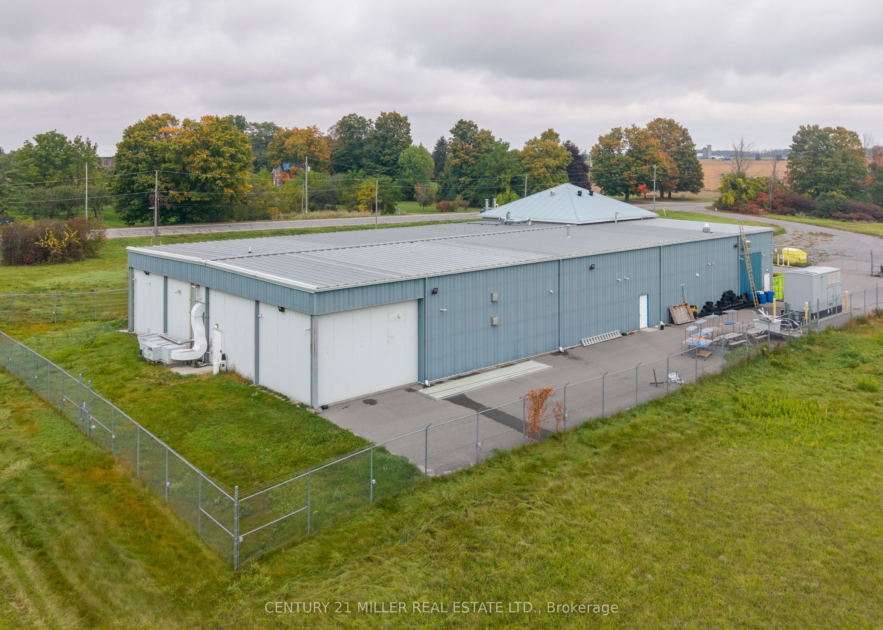 14877 Loyalist Parkway W Property Photo 6
