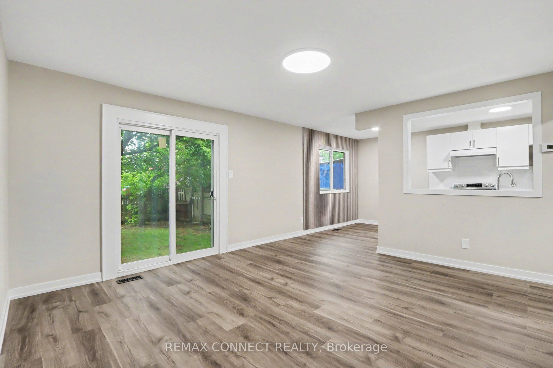 43 Tybalt Crescent Property Photo 3