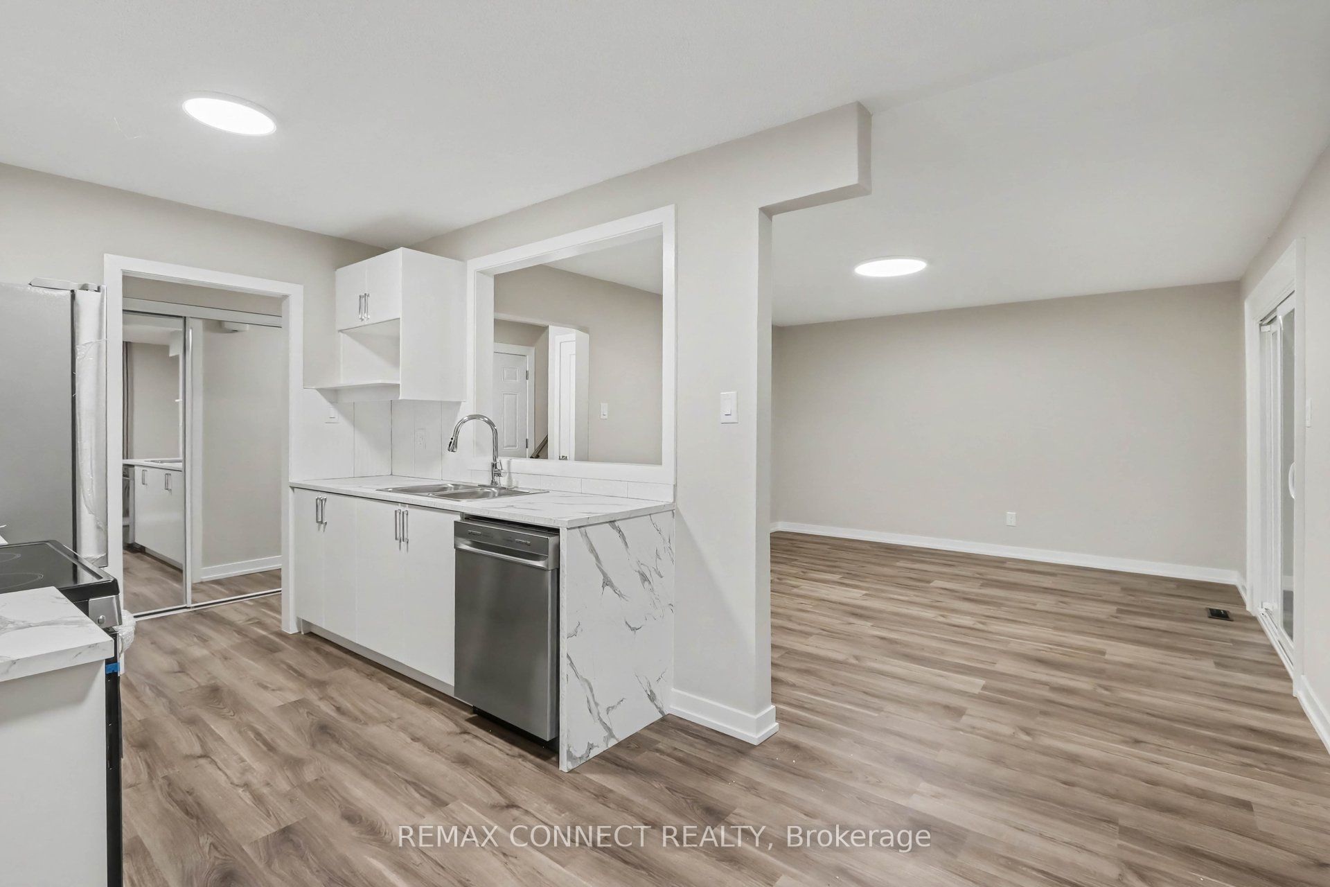 43 Tybalt Crescent Property Photo 6