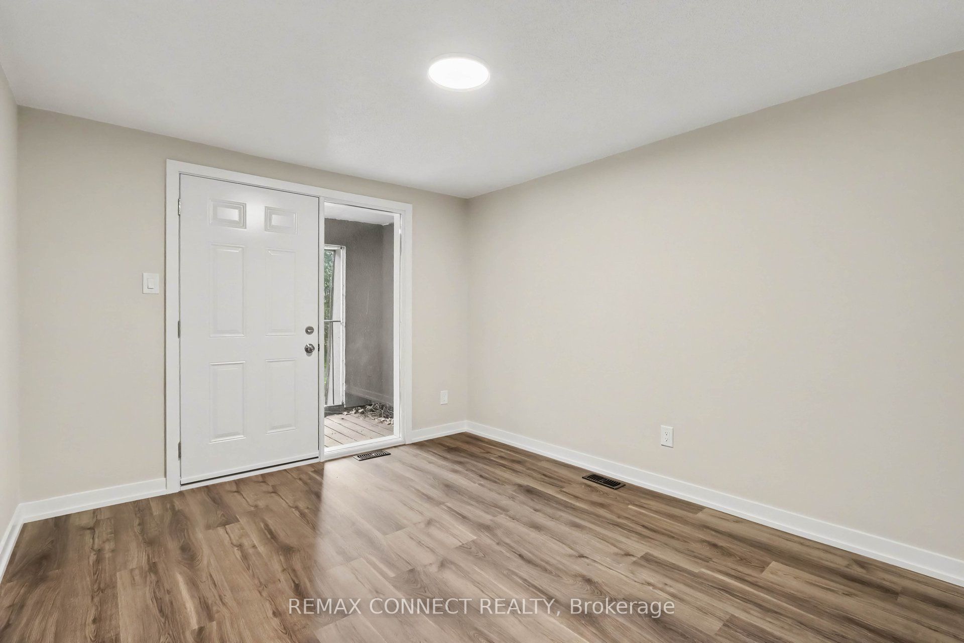 43 Tybalt Crescent Property Photo 12