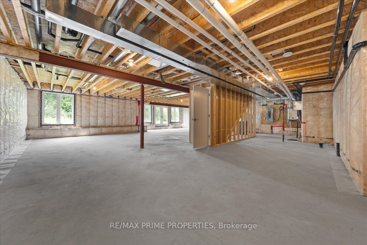 465 Pioneer Road Property Photo 37