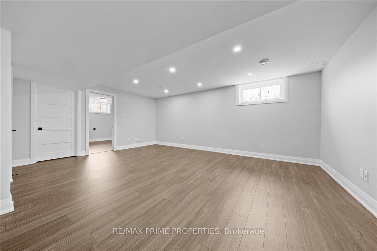 629 Conservation Street Property Photo 43
