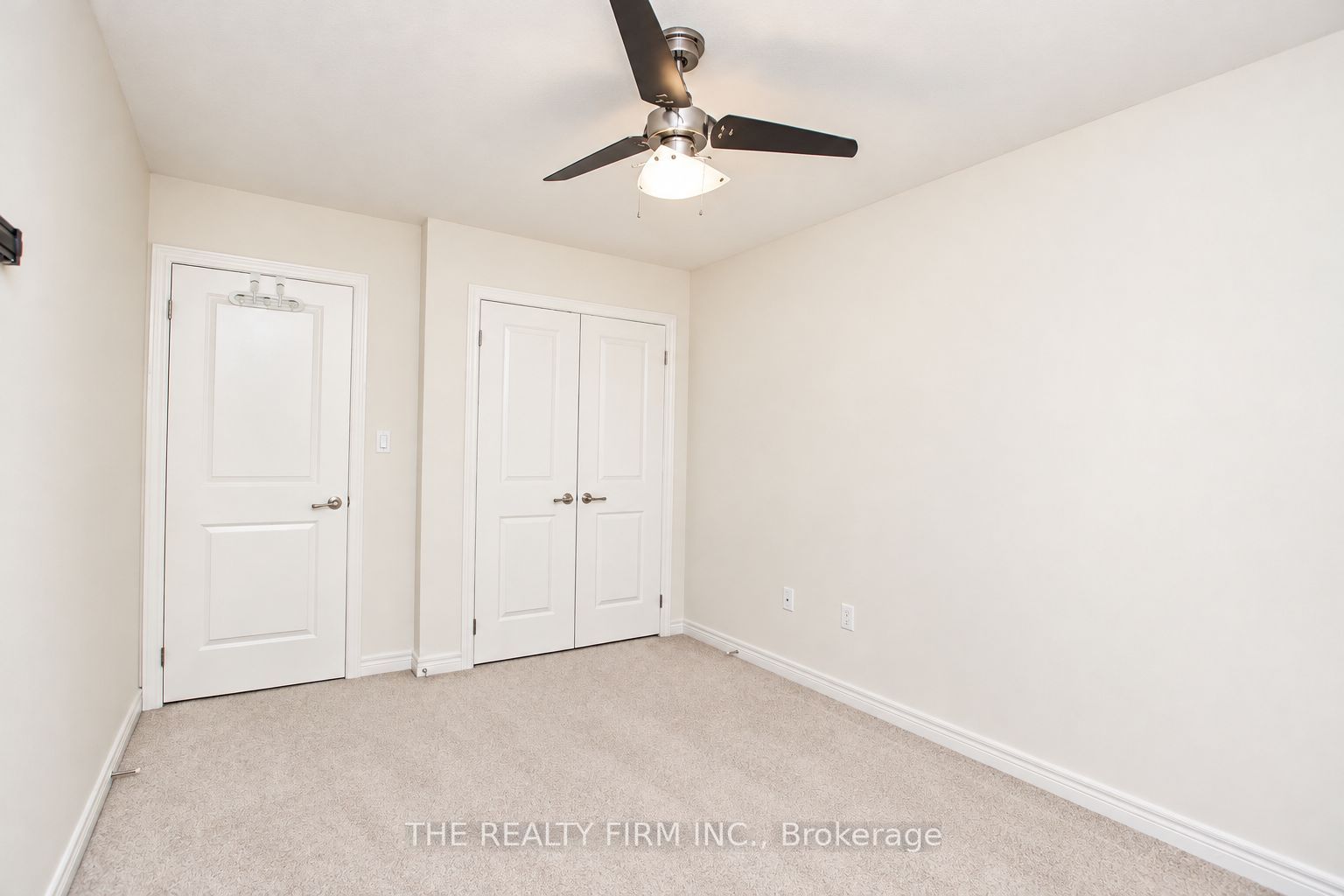 1030 Oakcrossing Gate 45 Property Photo 28