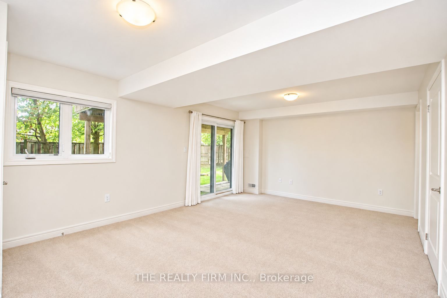 1030 Oakcrossing Gate 45 Property Photo 37