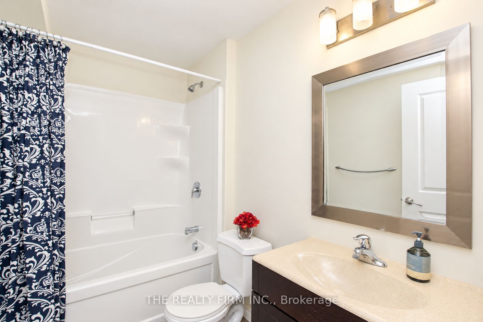 1030 Oakcrossing Gate 45 Property Photo 42
