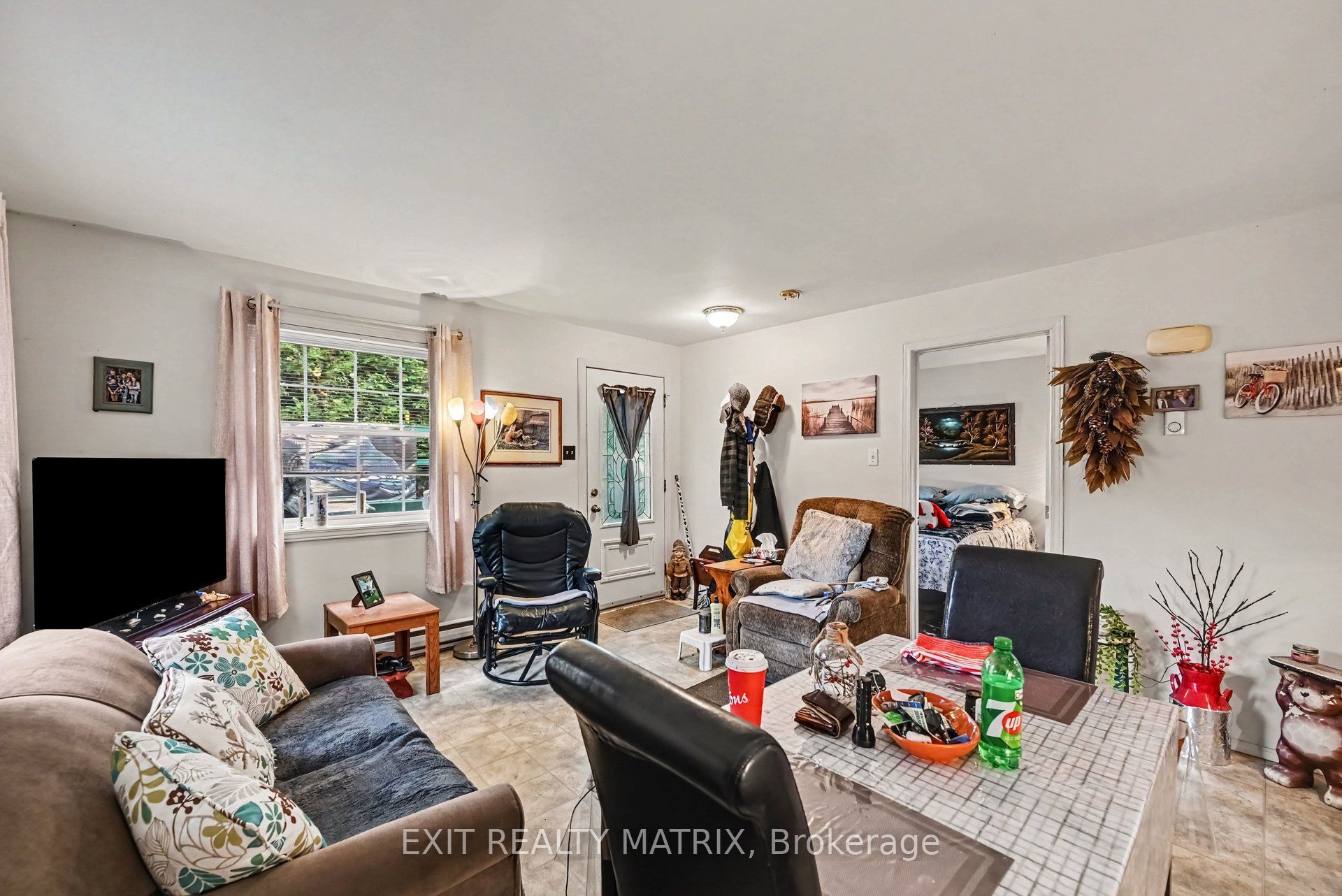 14 Gibson Lane Property Photo 6