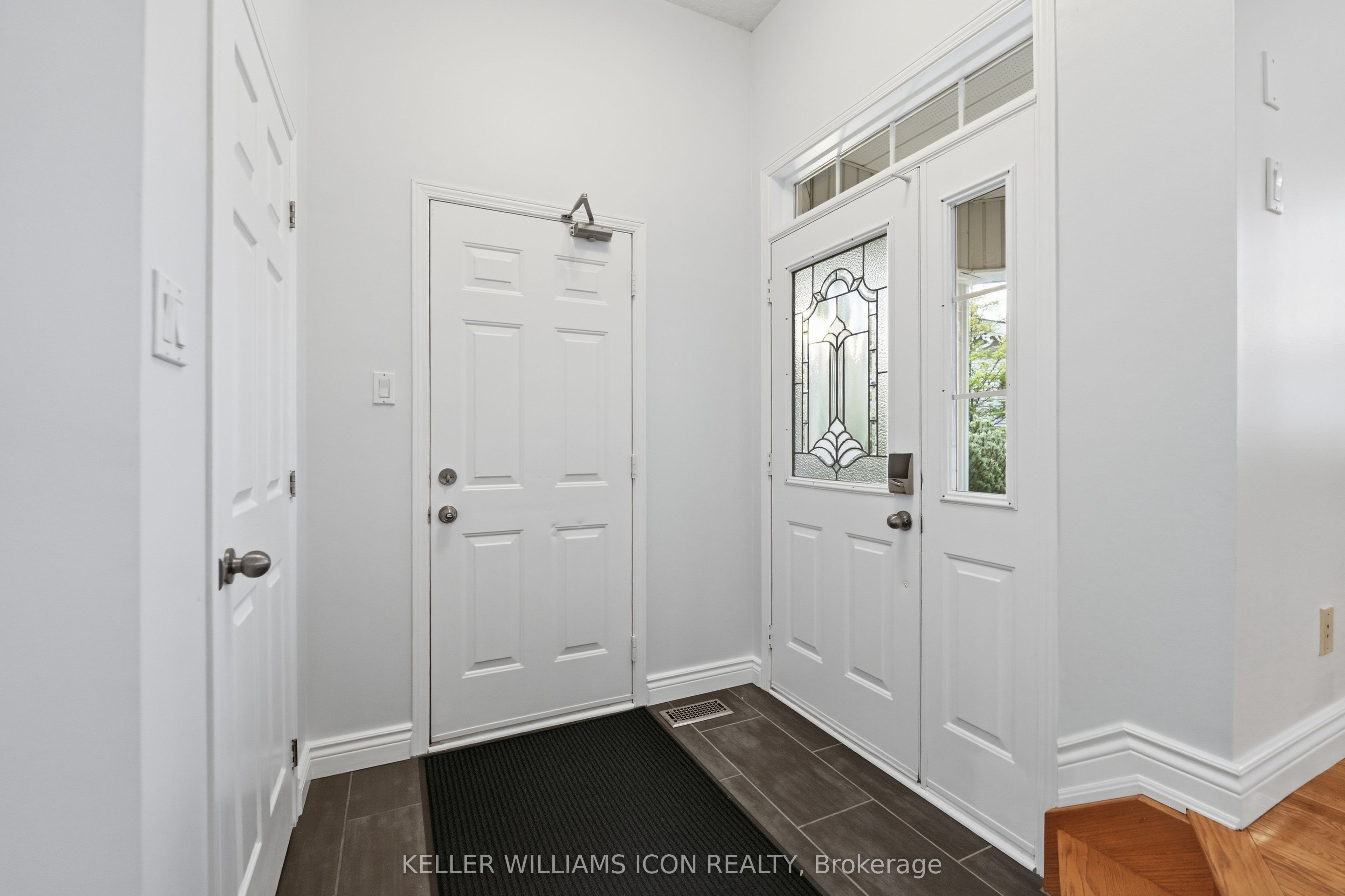 16 Hemlo Crescent Property Photo 8