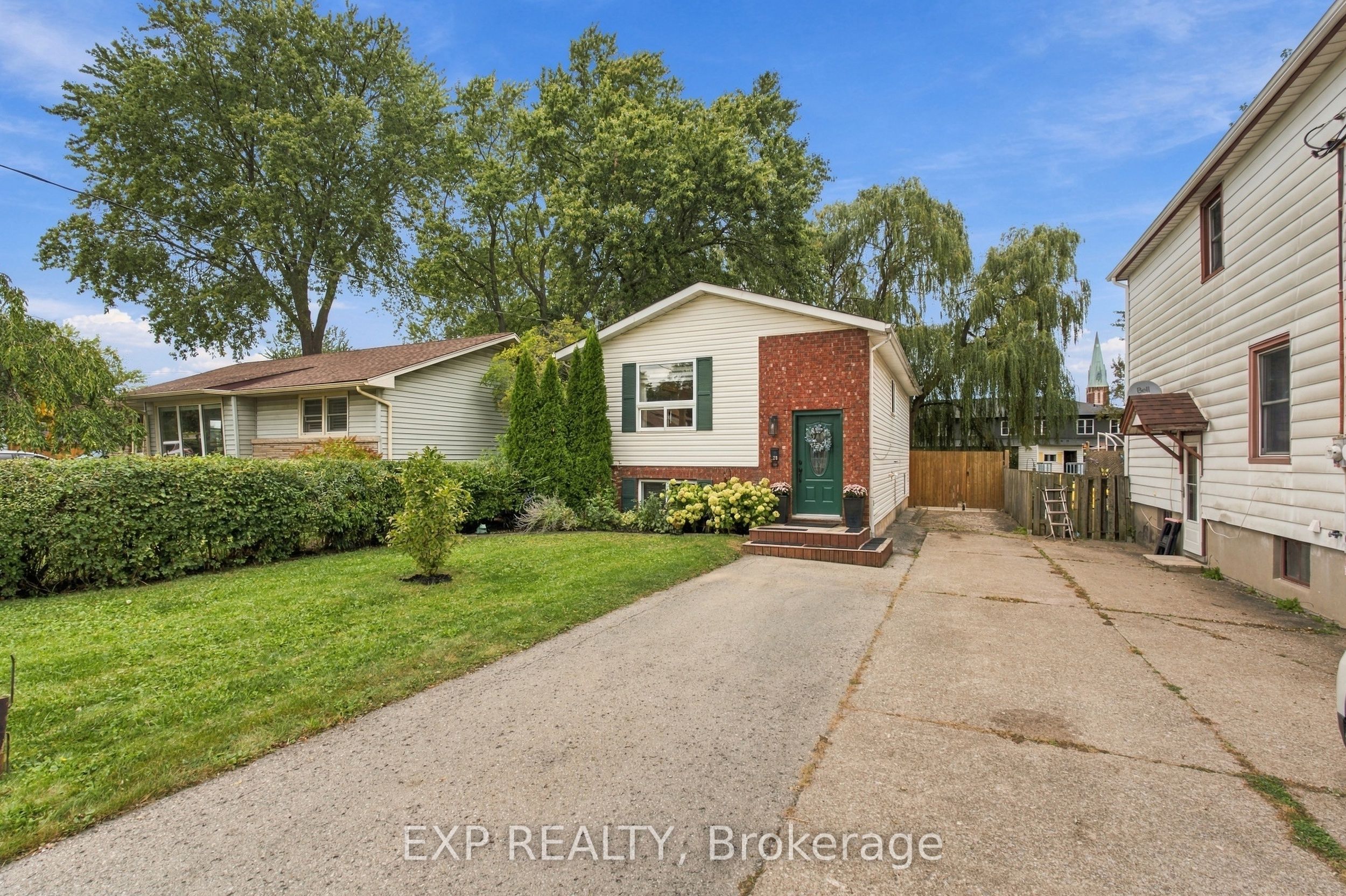 28 Maitland Street Property Photo 2
