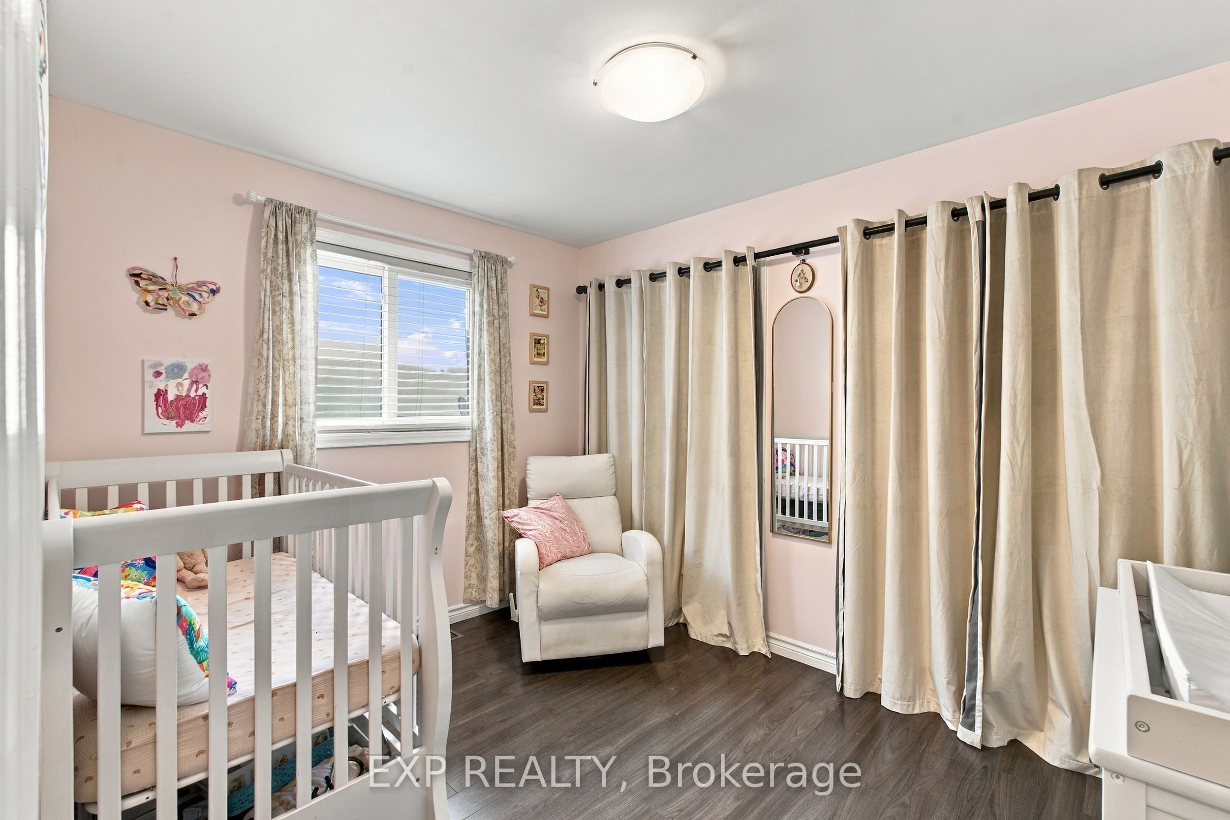 28 Maitland Street Property Photo 21