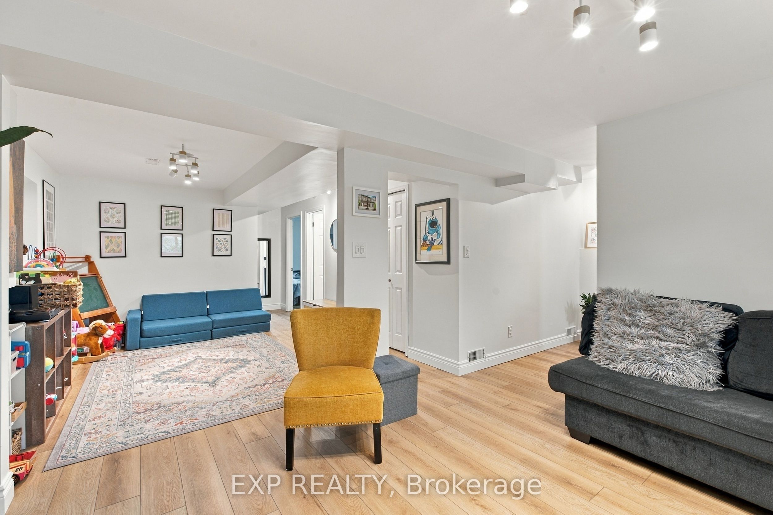 28 Maitland Street Property Photo 25
