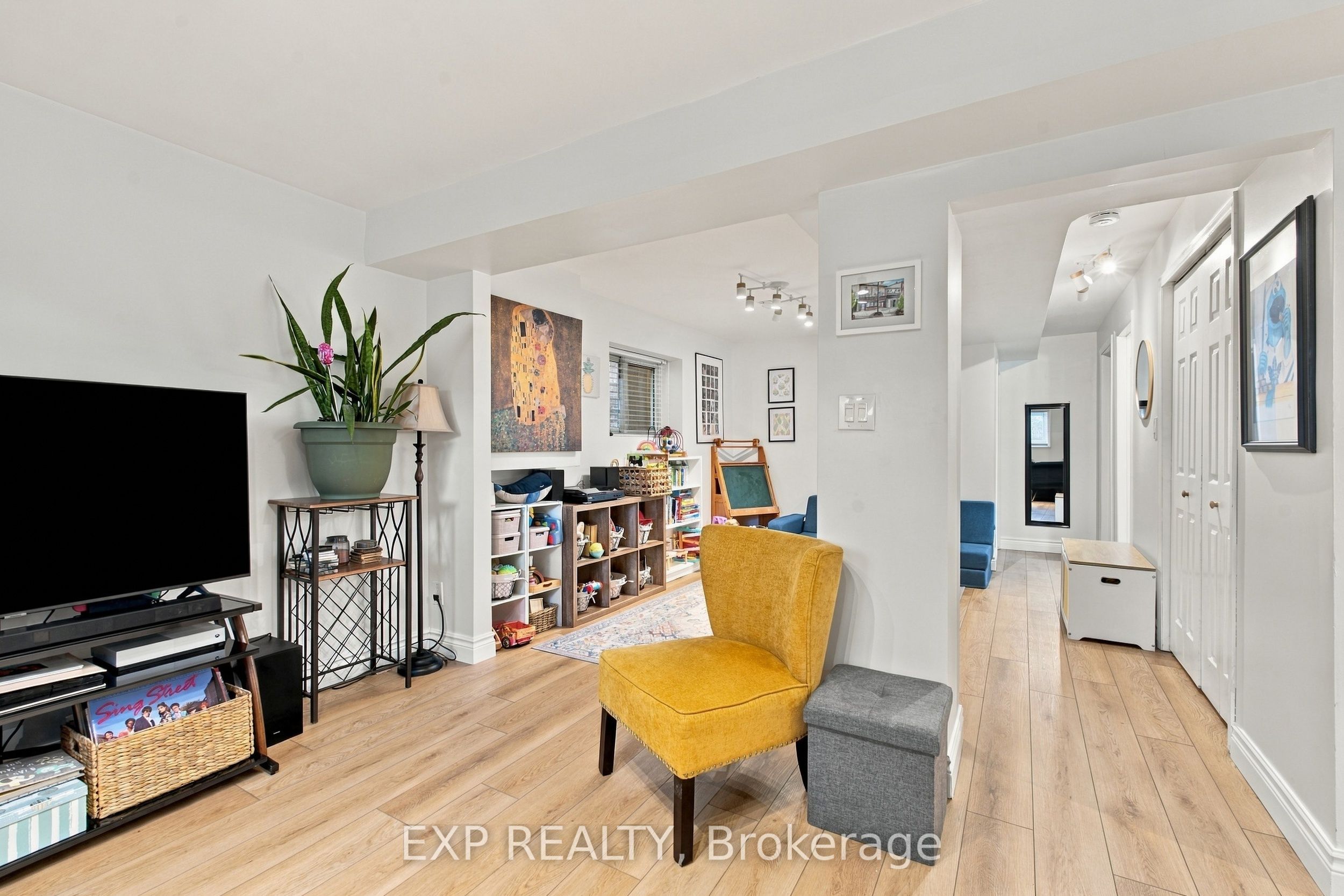 28 Maitland Street Property Photo 26
