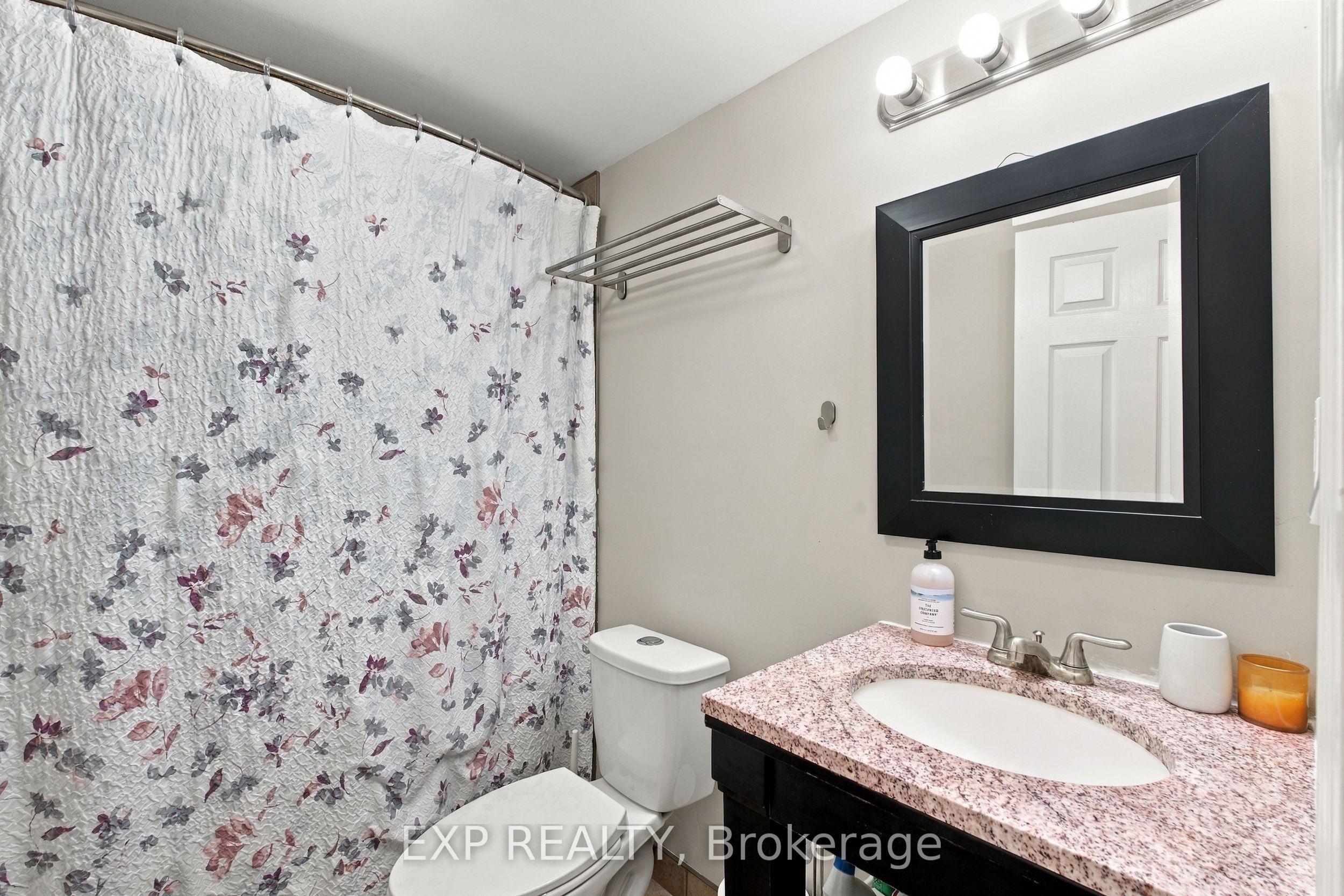 28 Maitland Street Property Photo 32