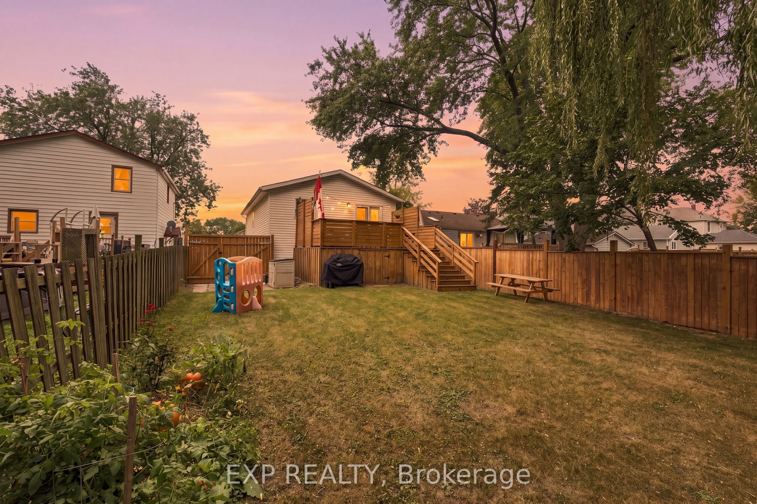 28 Maitland Street Property Photo 40