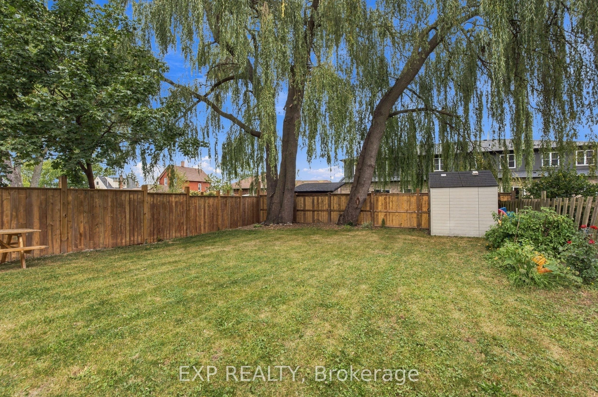 28 Maitland Street Property Photo 41