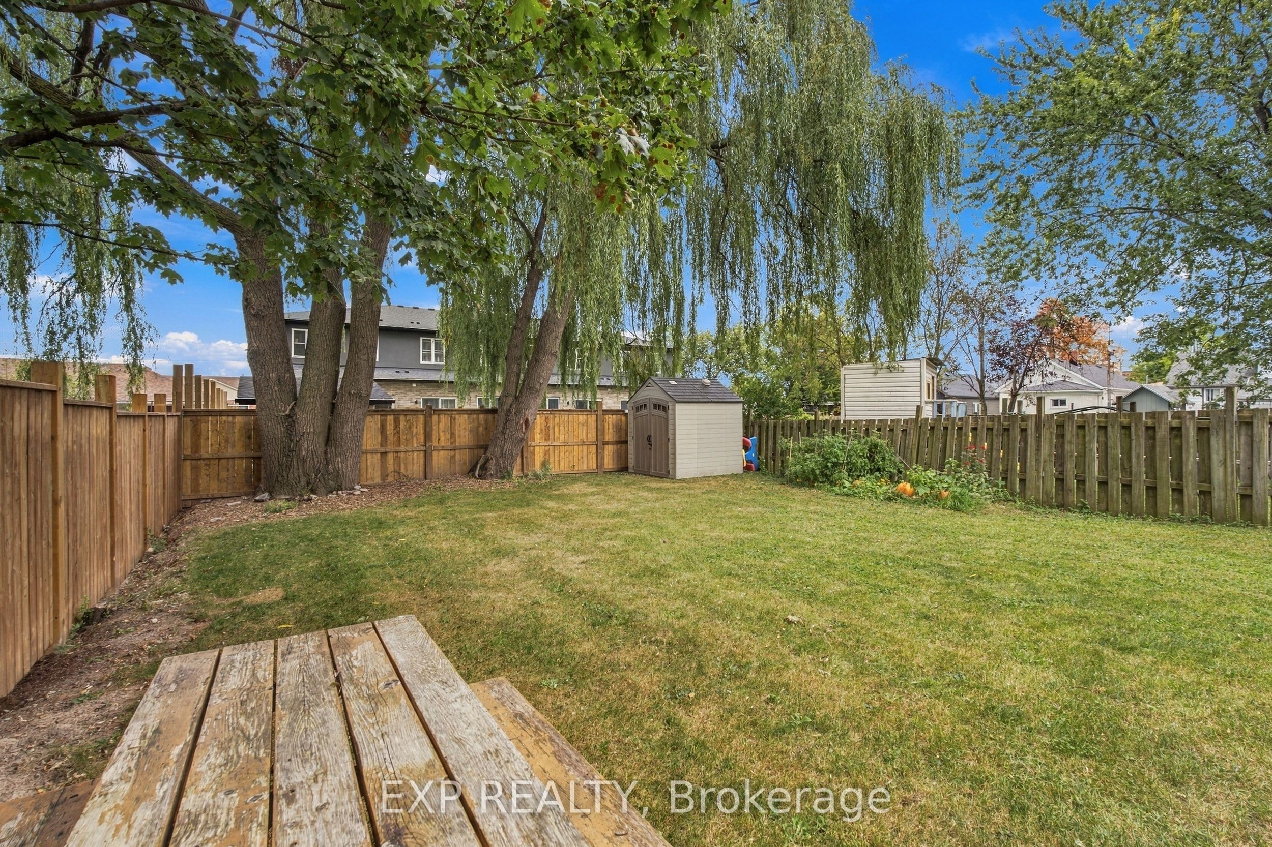 28 Maitland Street Property Photo 43