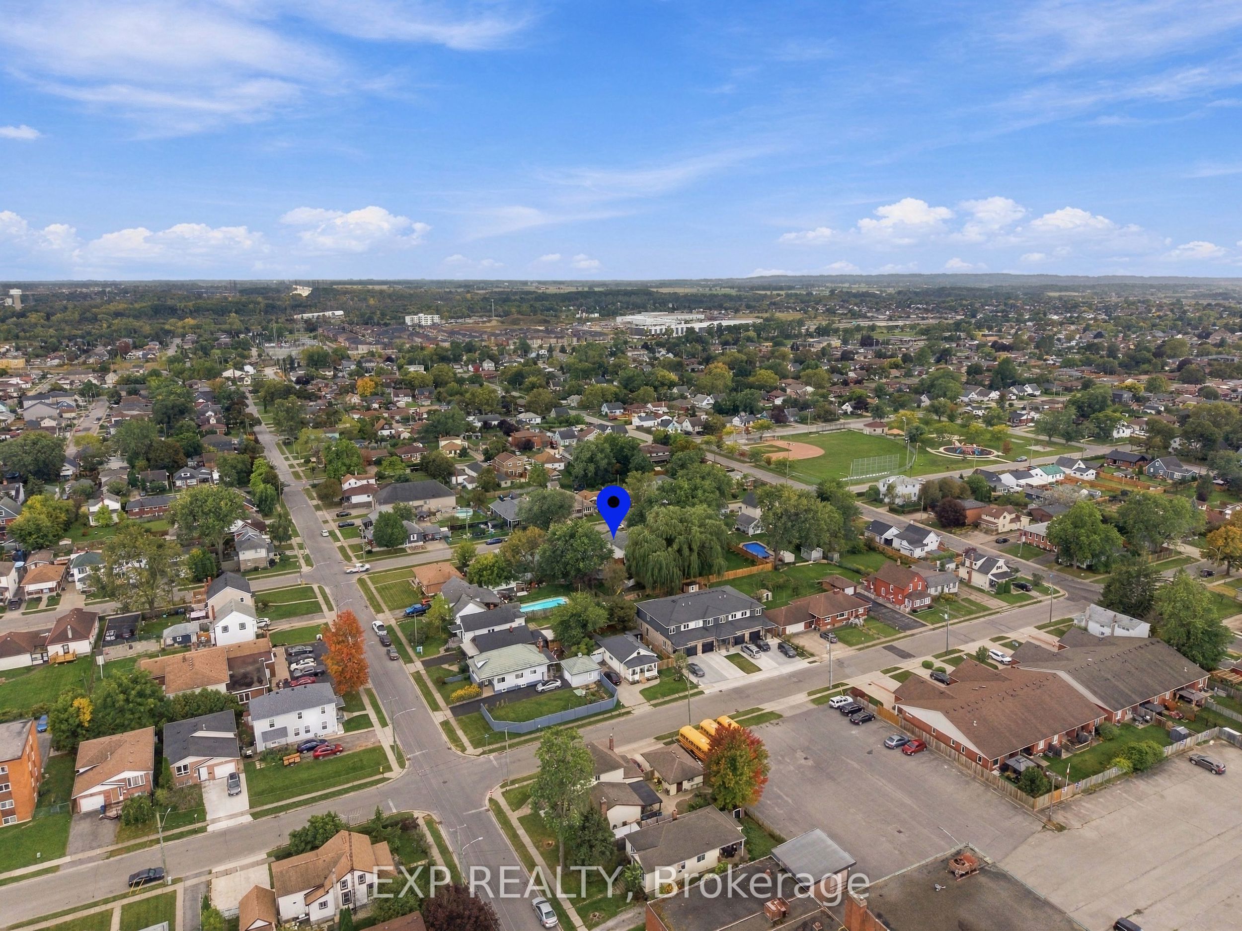 28 Maitland Street Property Photo 48
