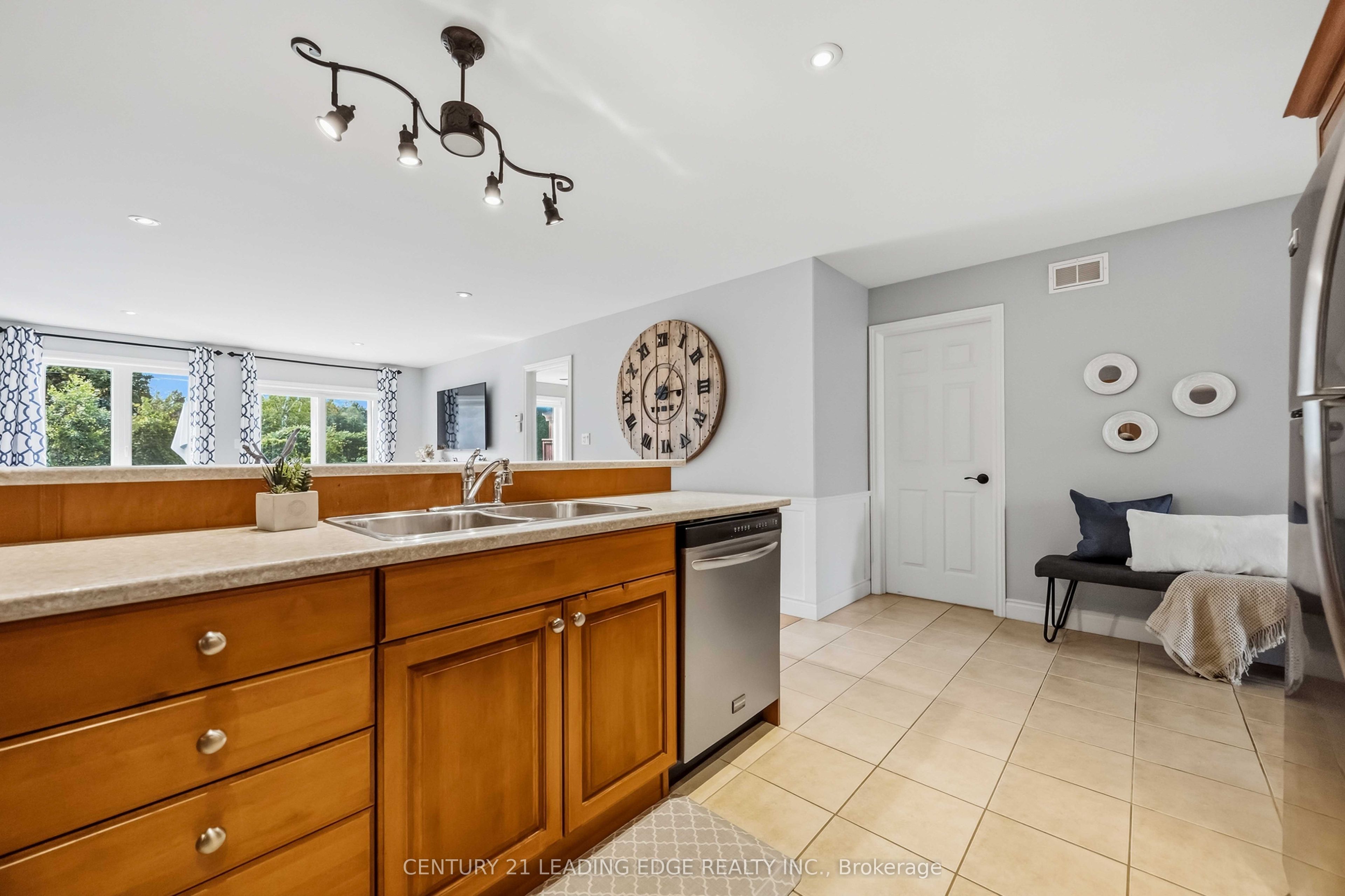 12 Ward Drive Property Photo 23