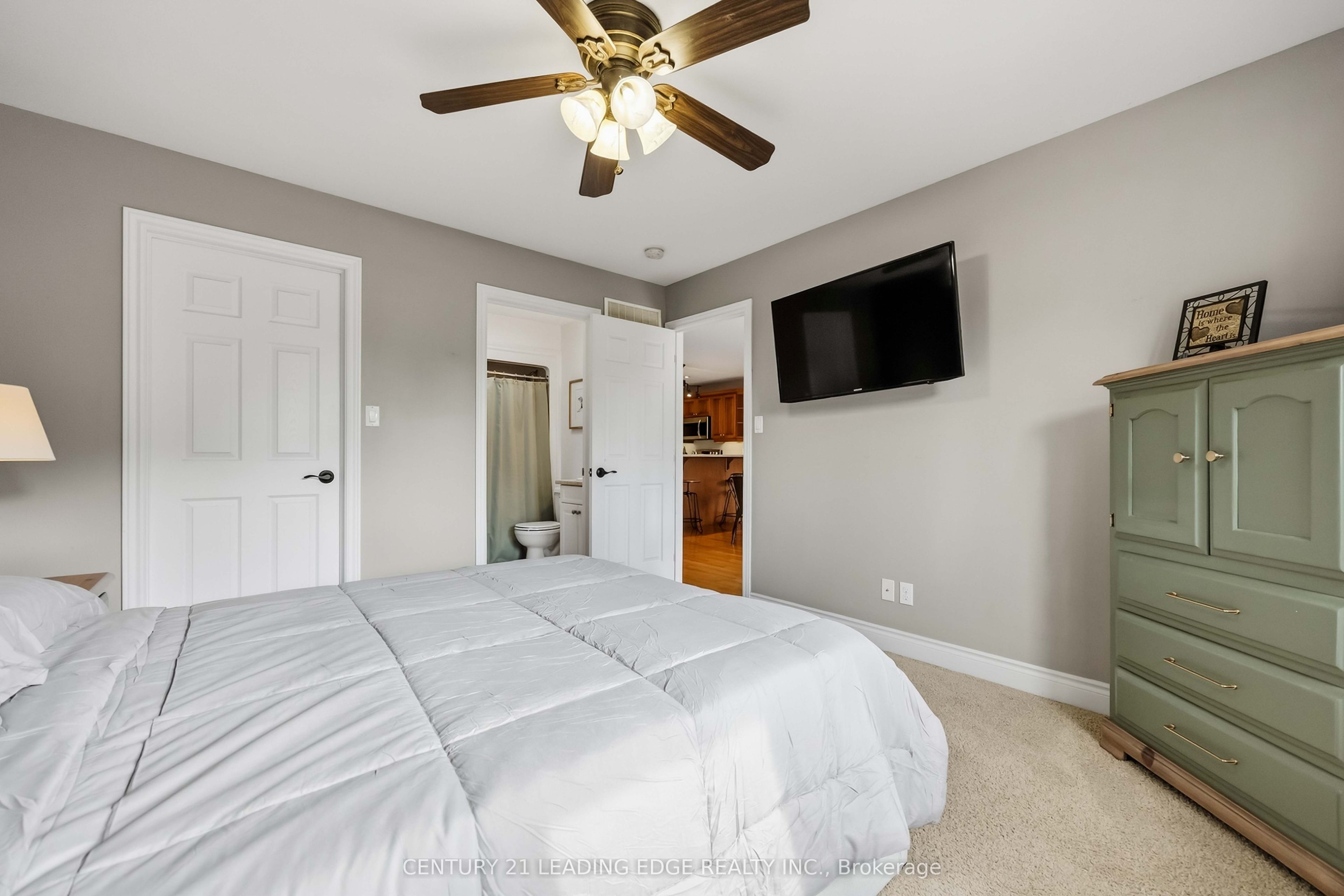 12 Ward Drive Property Photo 29