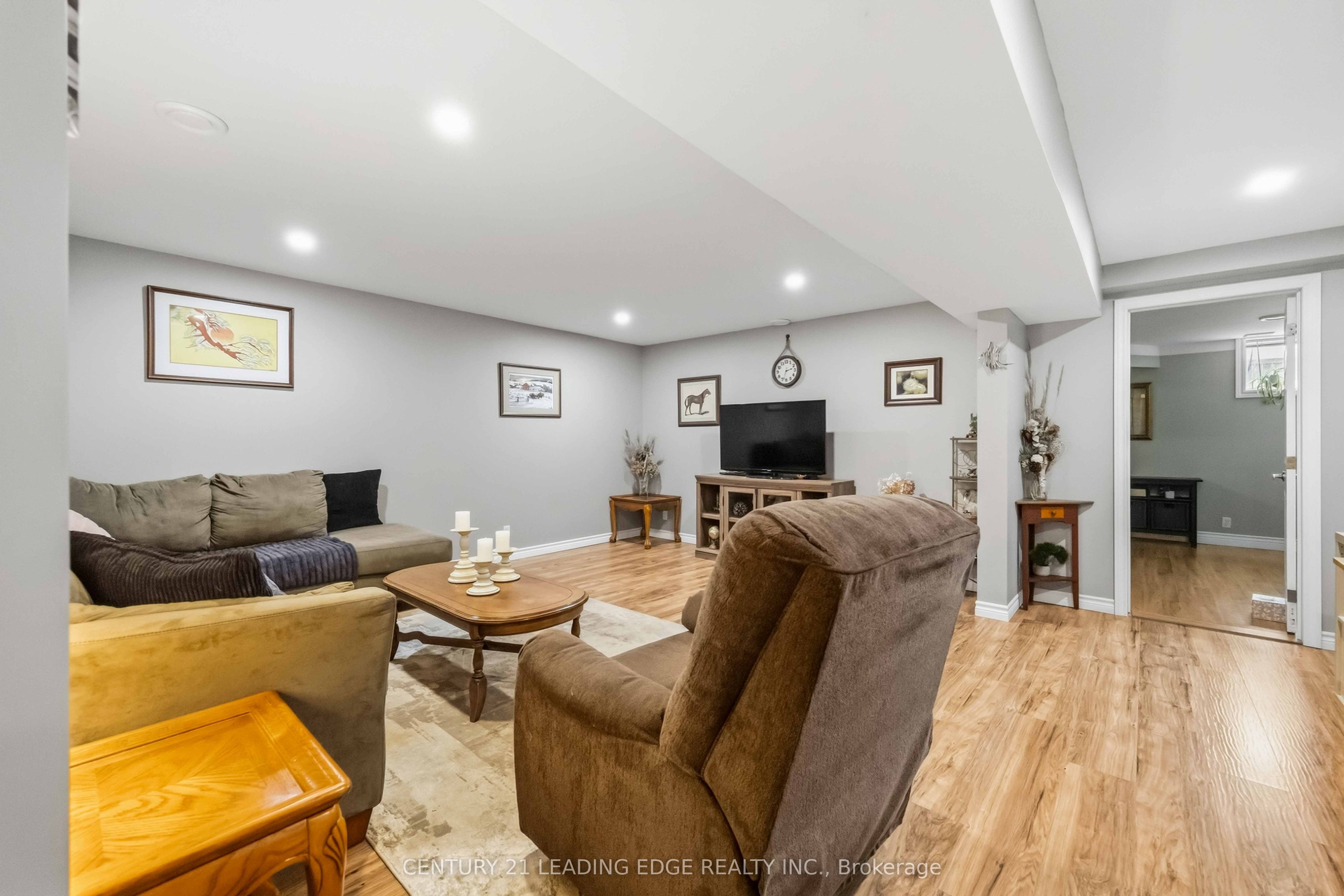 12 Ward Drive Property Photo 33