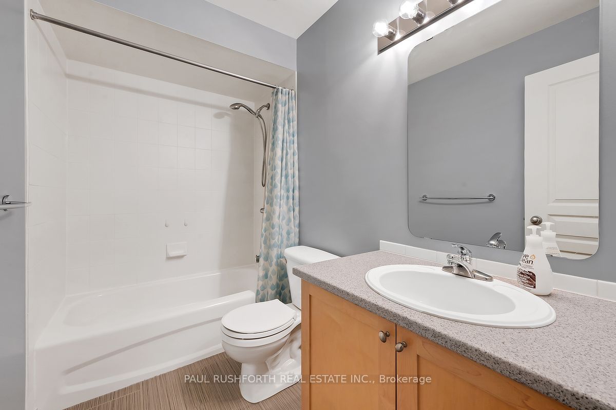 2216 Brockstone Crescent Property Photo 34