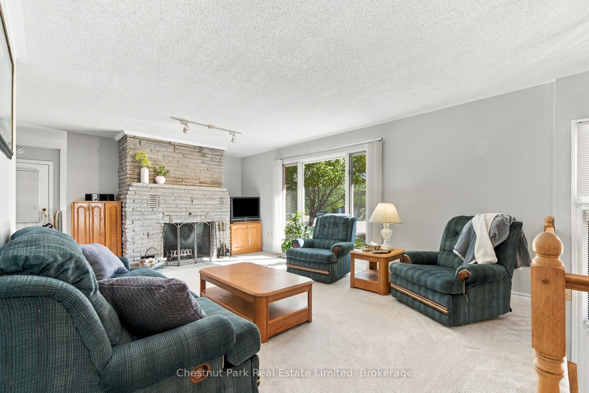 2643 County Rd 13 Property Photo 16