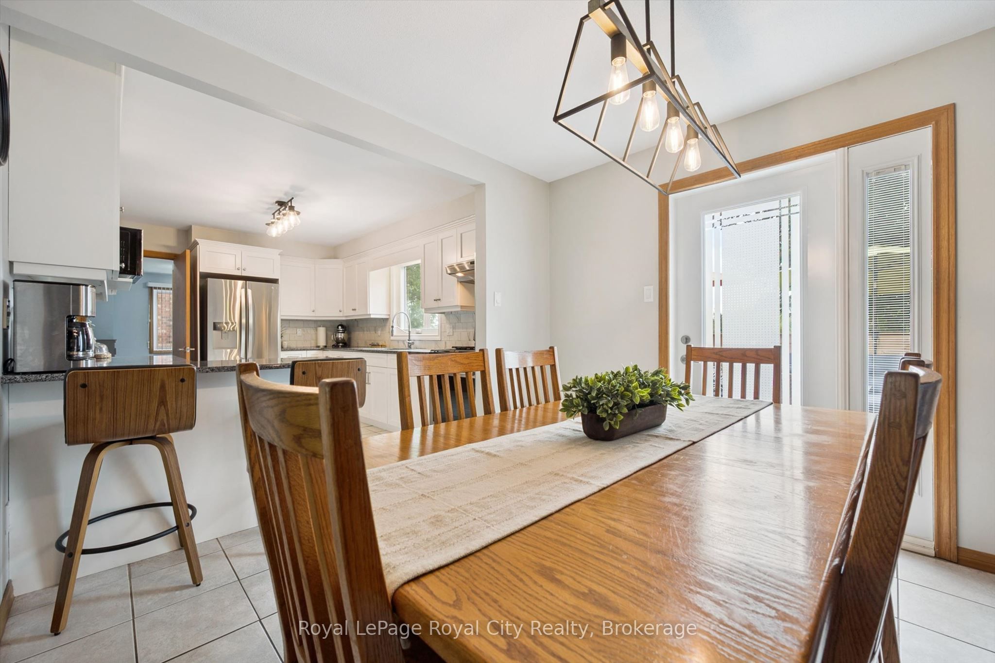 24 Greenwich Drive Property Photo 9