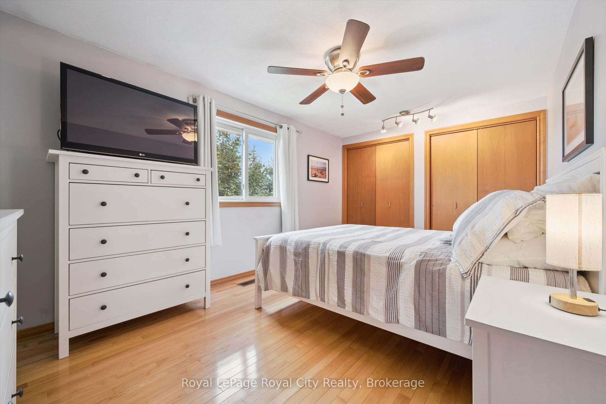 24 Greenwich Drive Property Photo 17