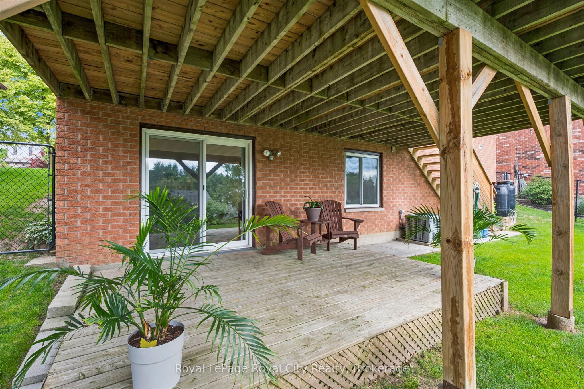 24 Greenwich Drive Property Photo 31