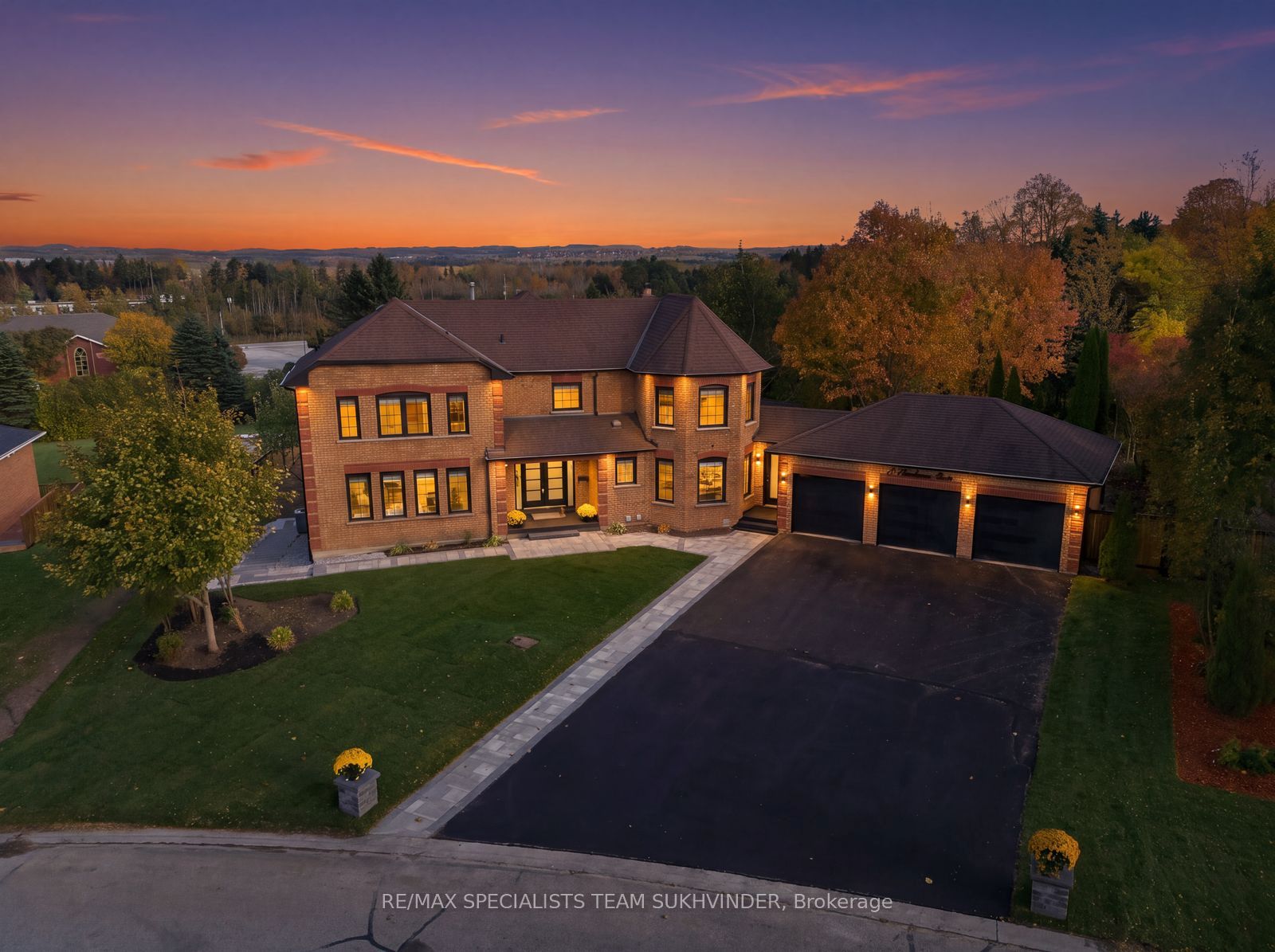 18 Hawthorne Road