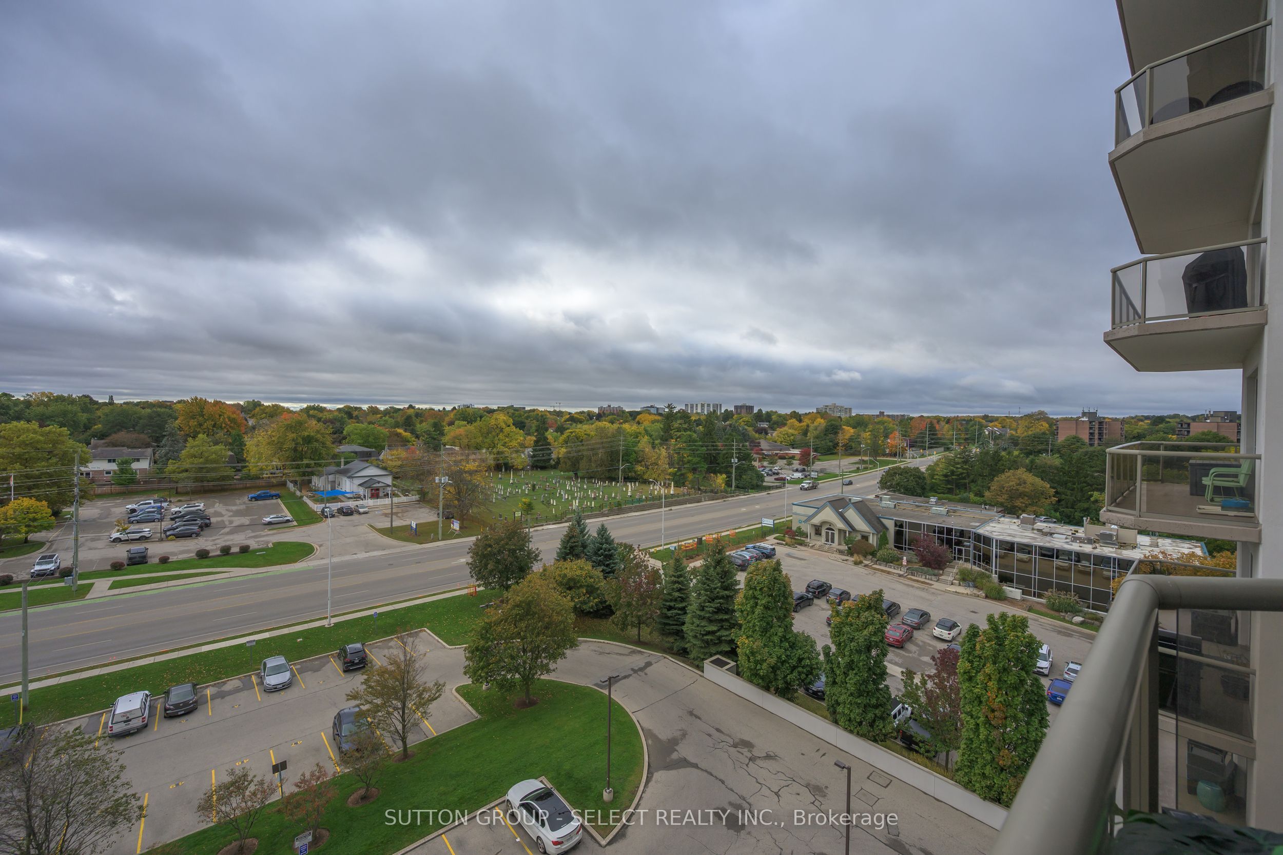353 Commissioners Road W 711 Property Photo 17