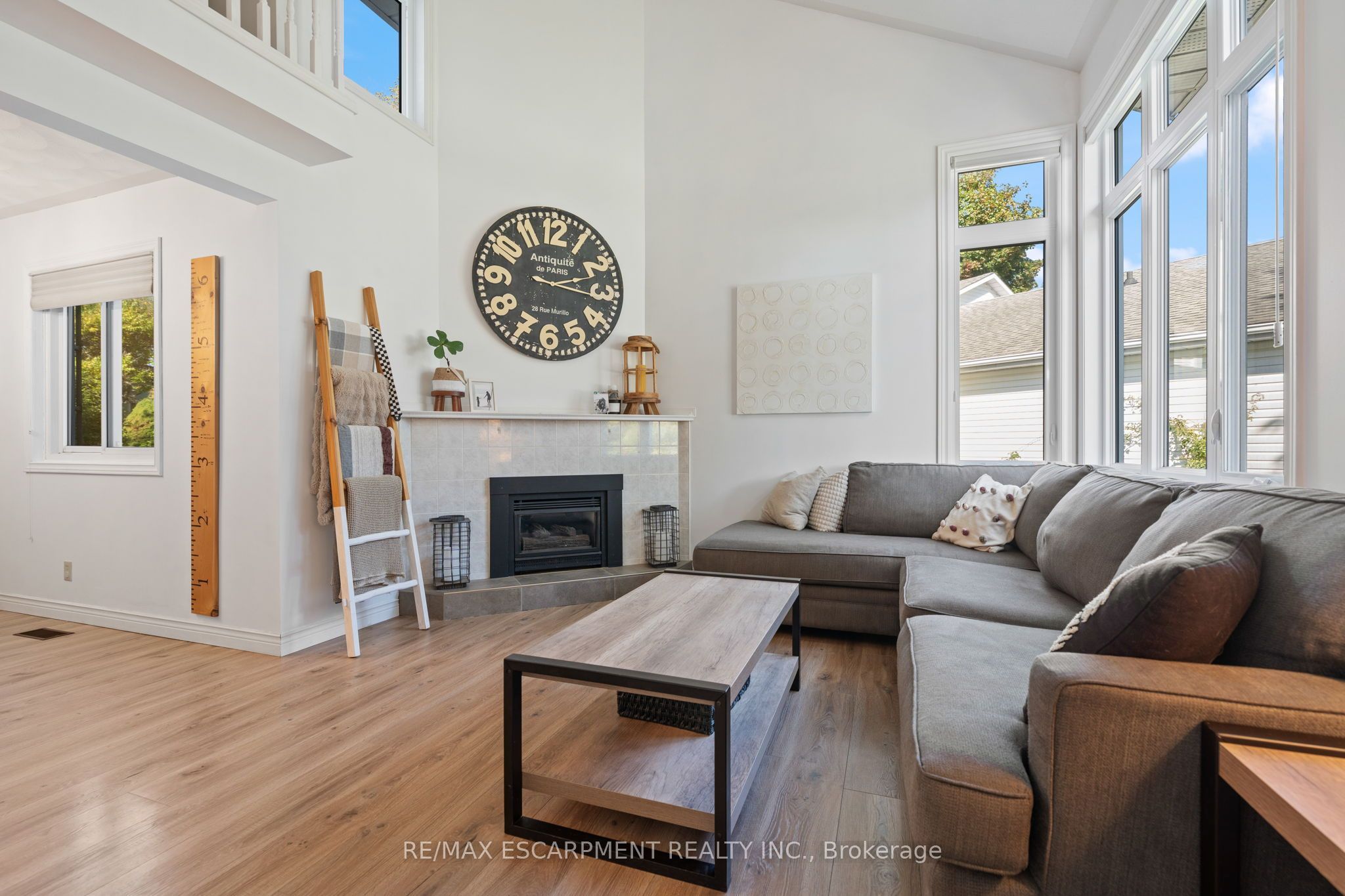 29 Leslie Avenue Property Photo 6