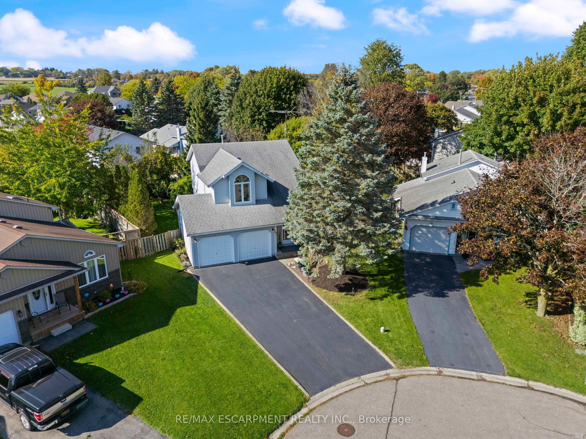 29 Leslie Avenue Property Photo 25
