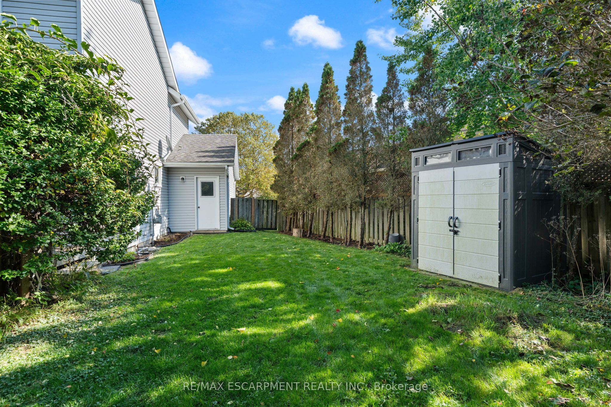 29 Leslie Avenue Property Photo 36
